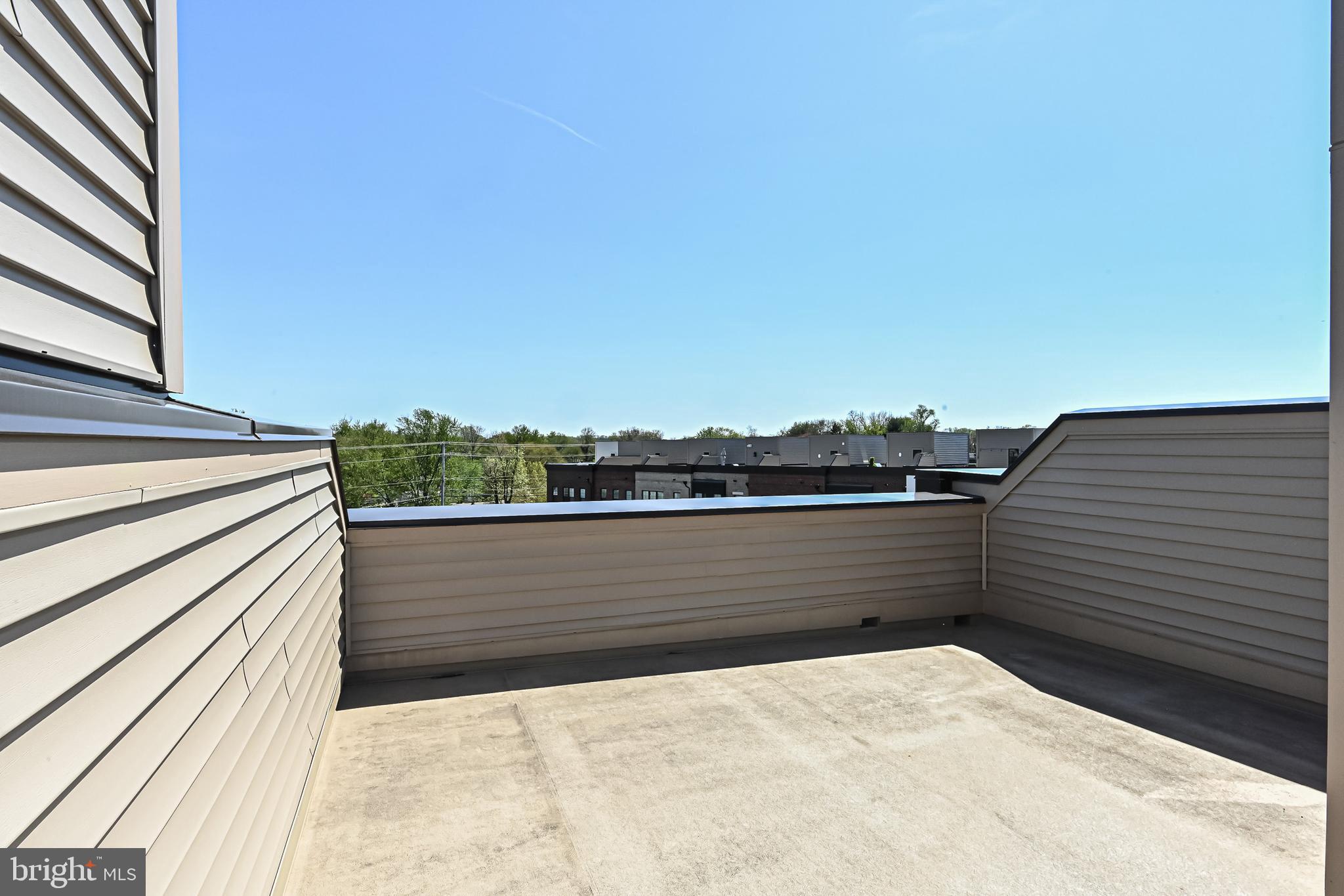 UNION PARK AT MCLEAN - Residential