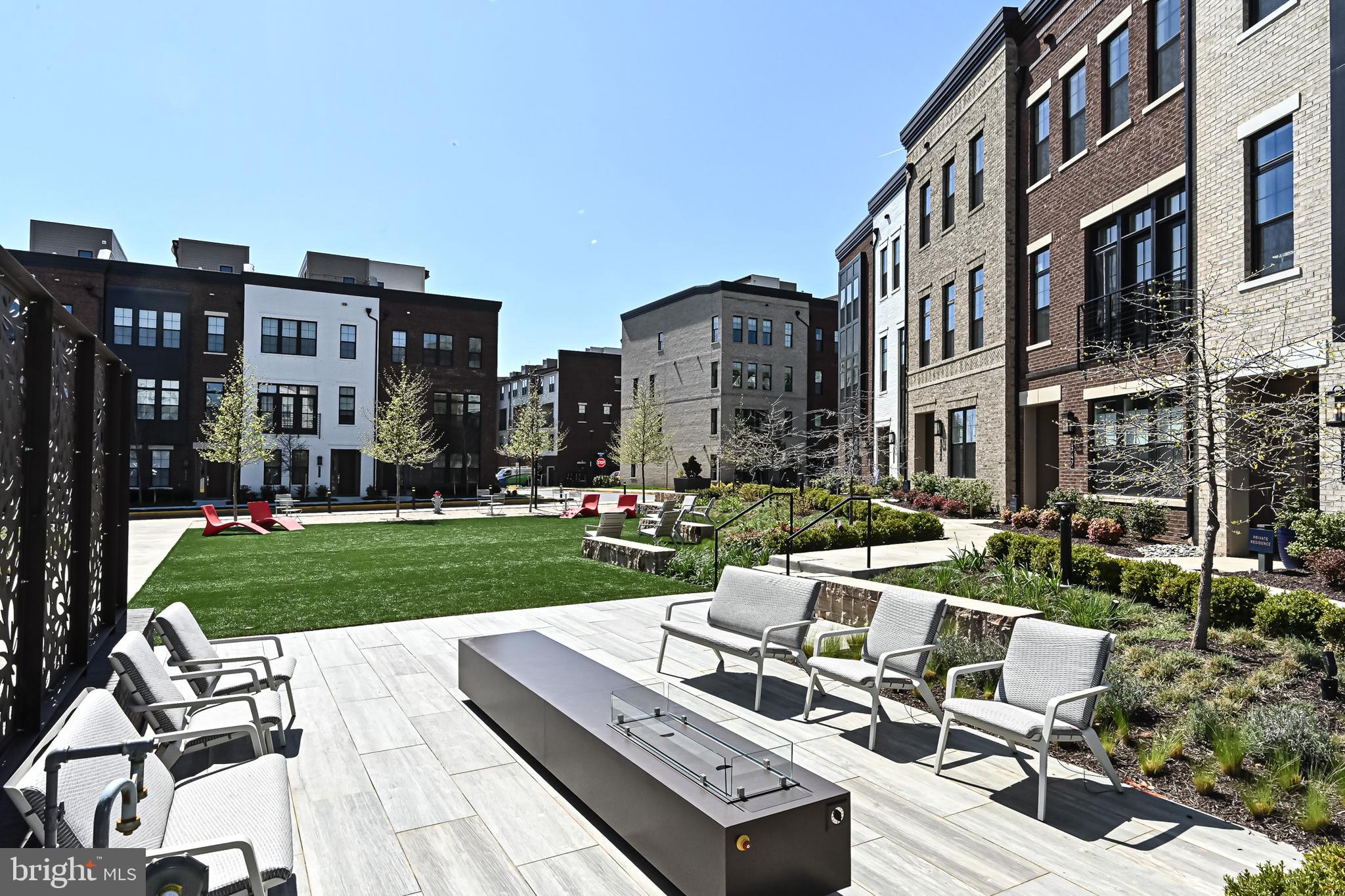 UNION PARK AT MCLEAN - Residential