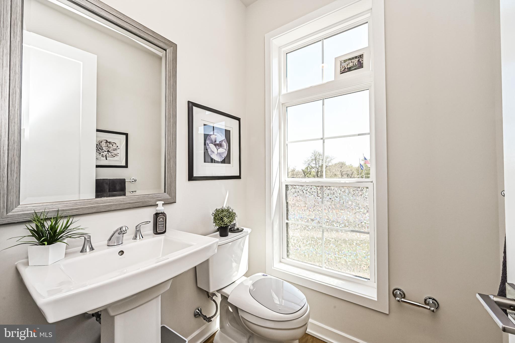 UNION PARK AT MCLEAN - Residential