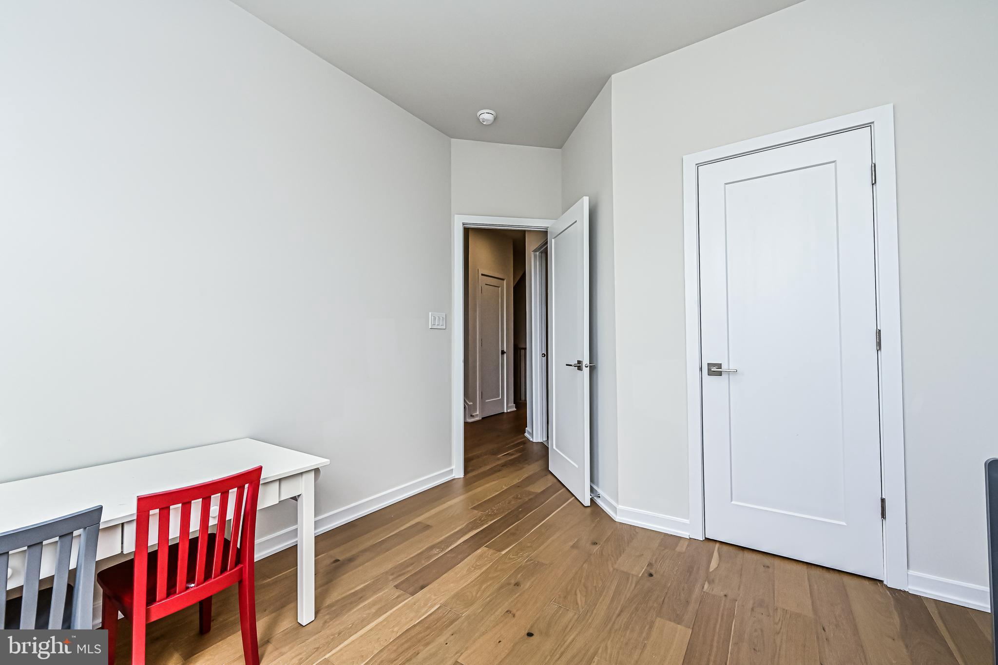 UNION PARK AT MCLEAN - Residential