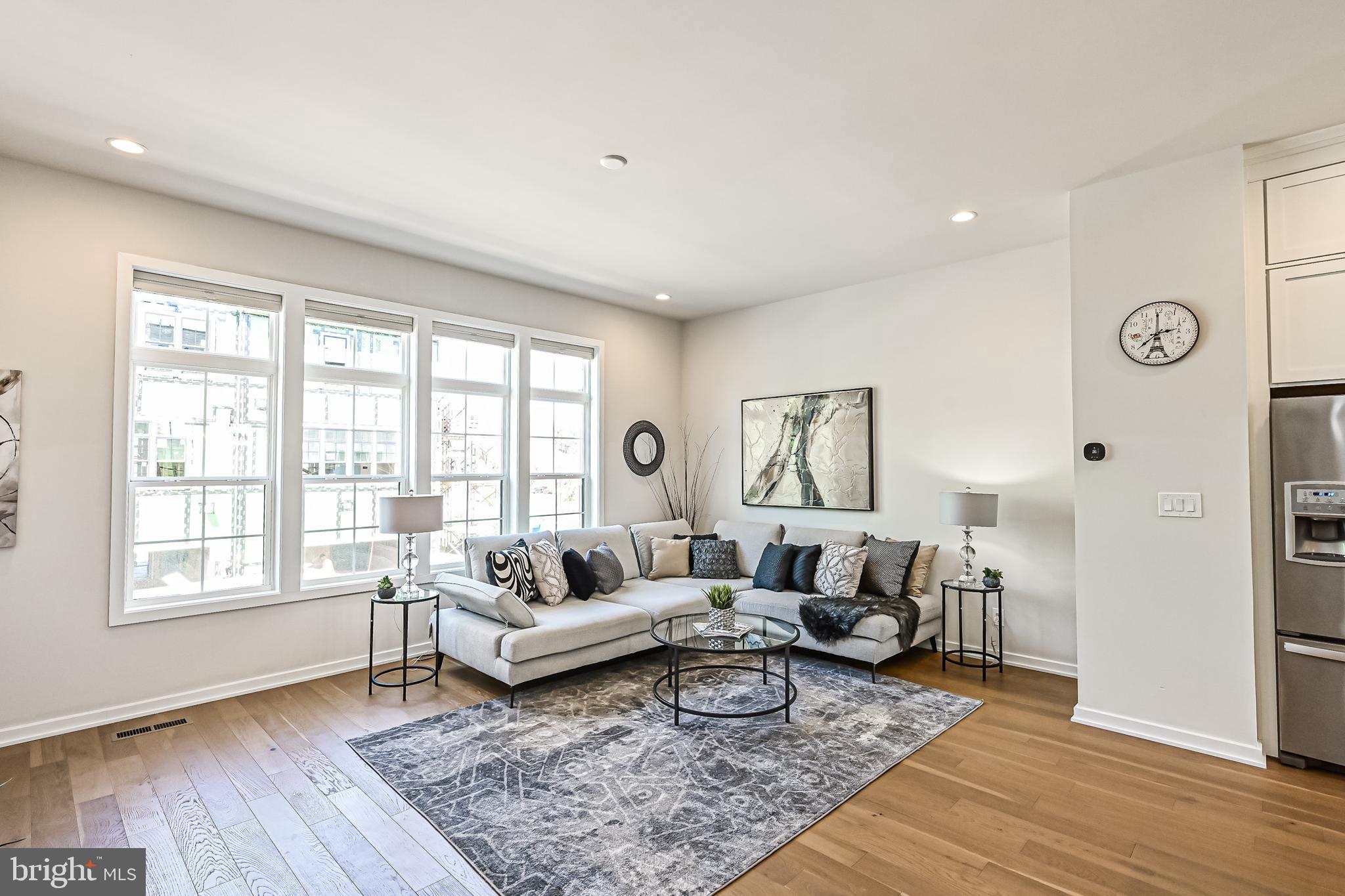 UNION PARK AT MCLEAN - Residential