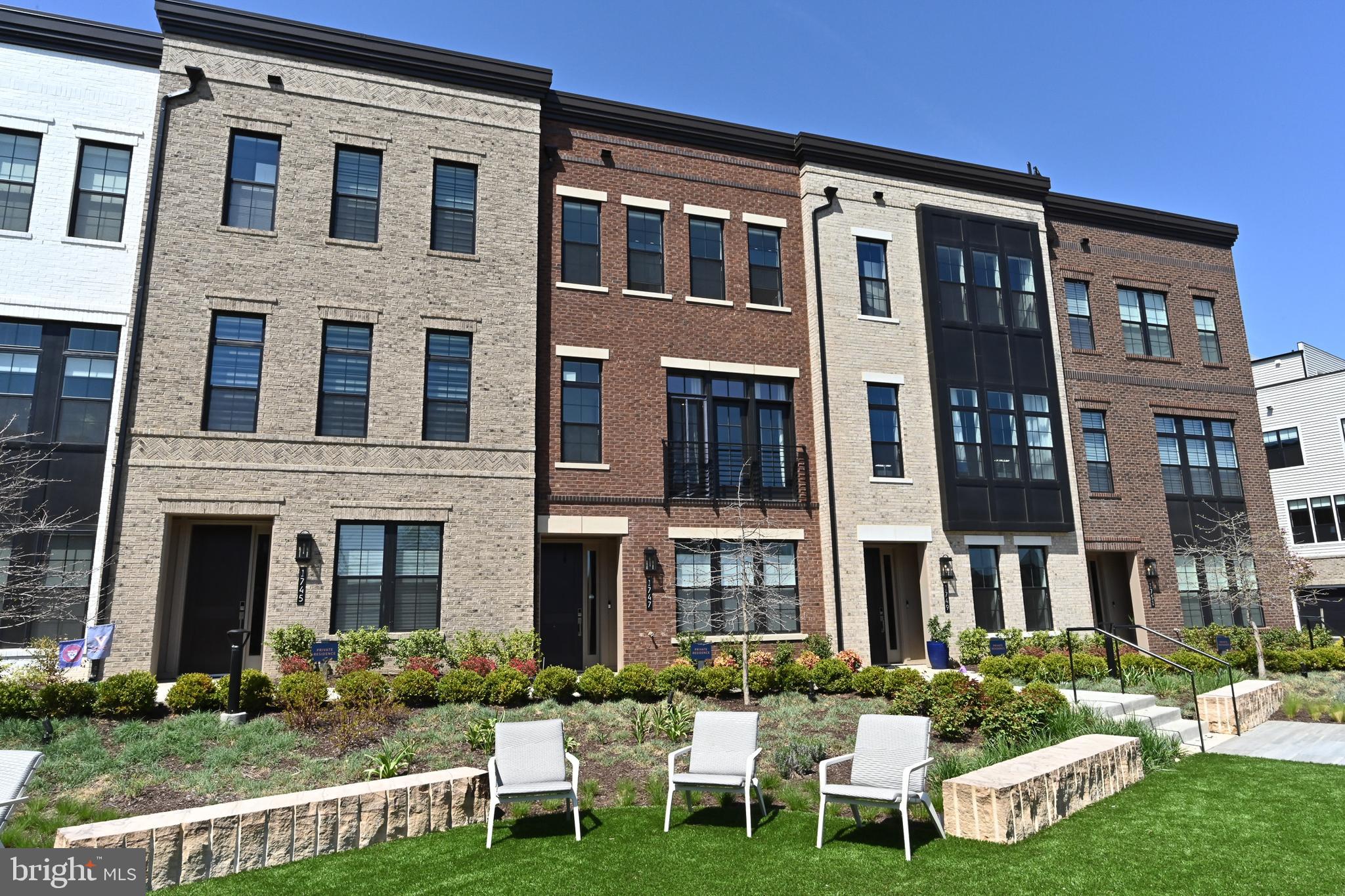 UNION PARK AT MCLEAN - Residential