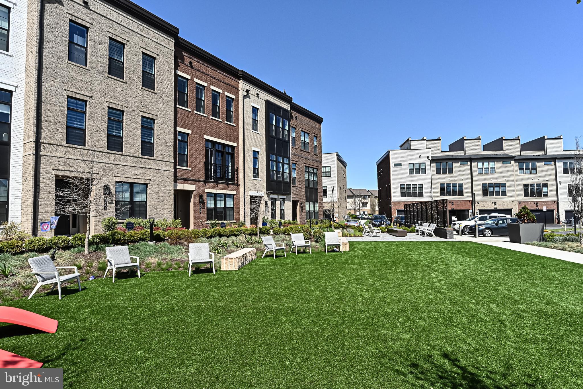 UNION PARK AT MCLEAN - Residential