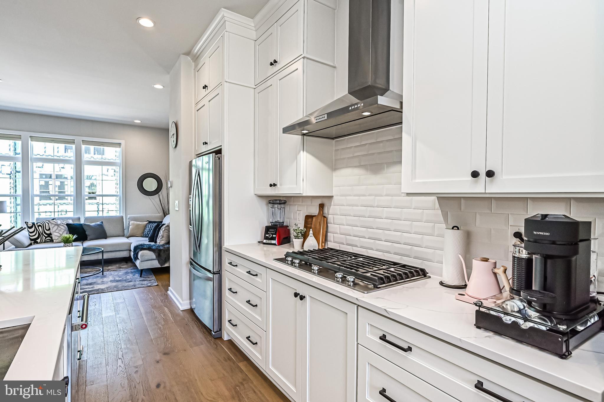 UNION PARK AT MCLEAN - Residential