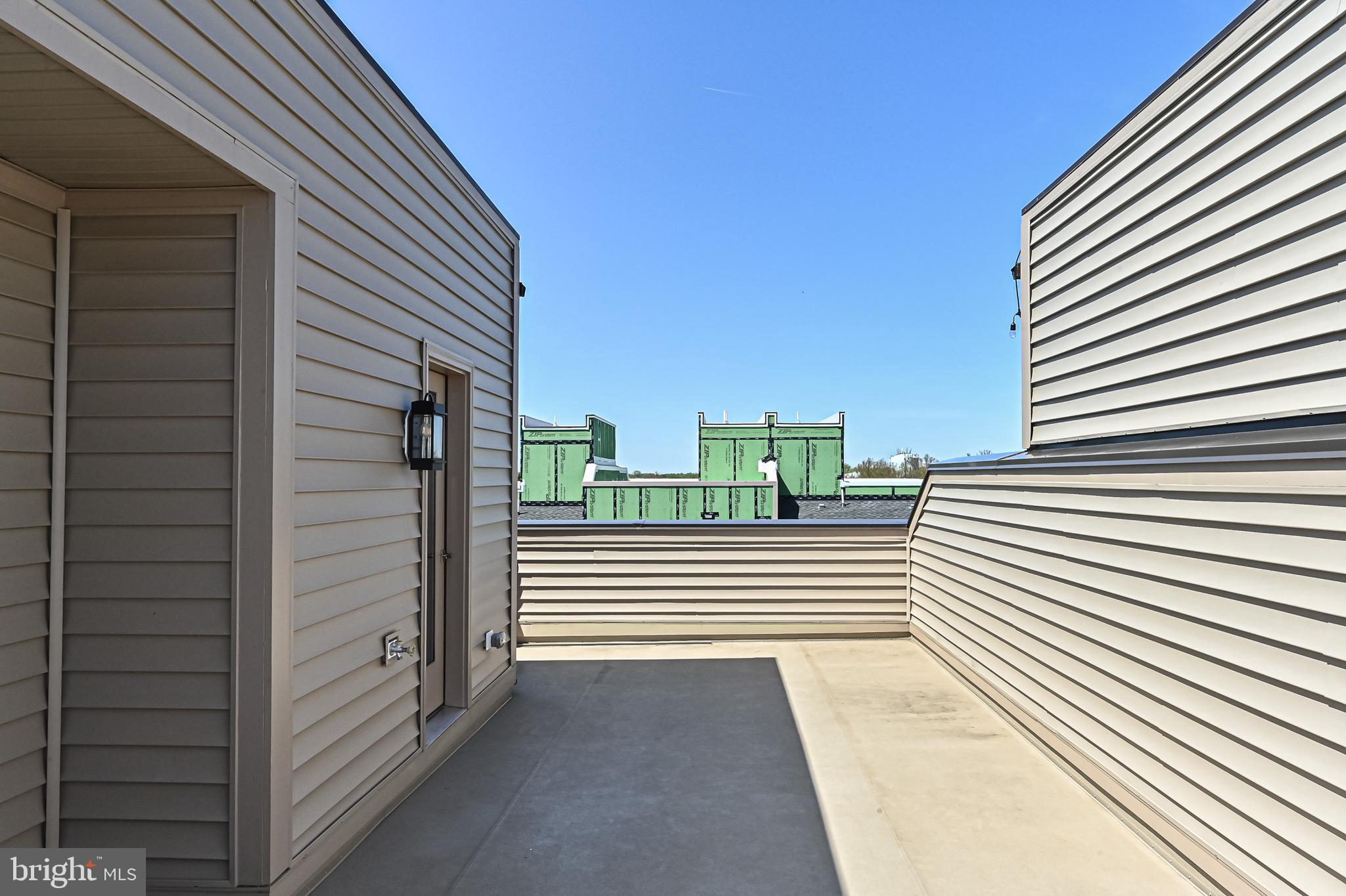 UNION PARK AT MCLEAN - Residential