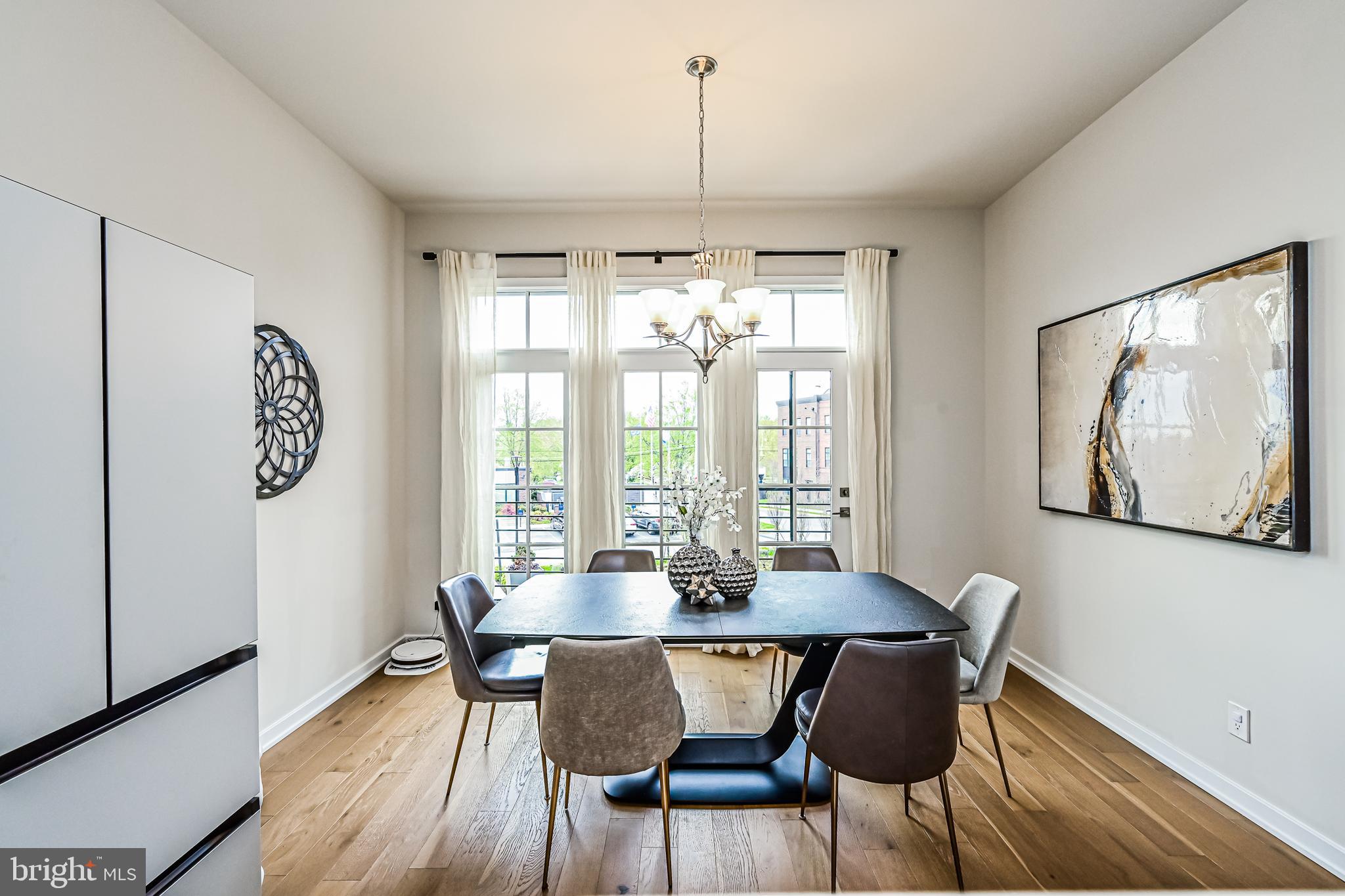 UNION PARK AT MCLEAN - Residential