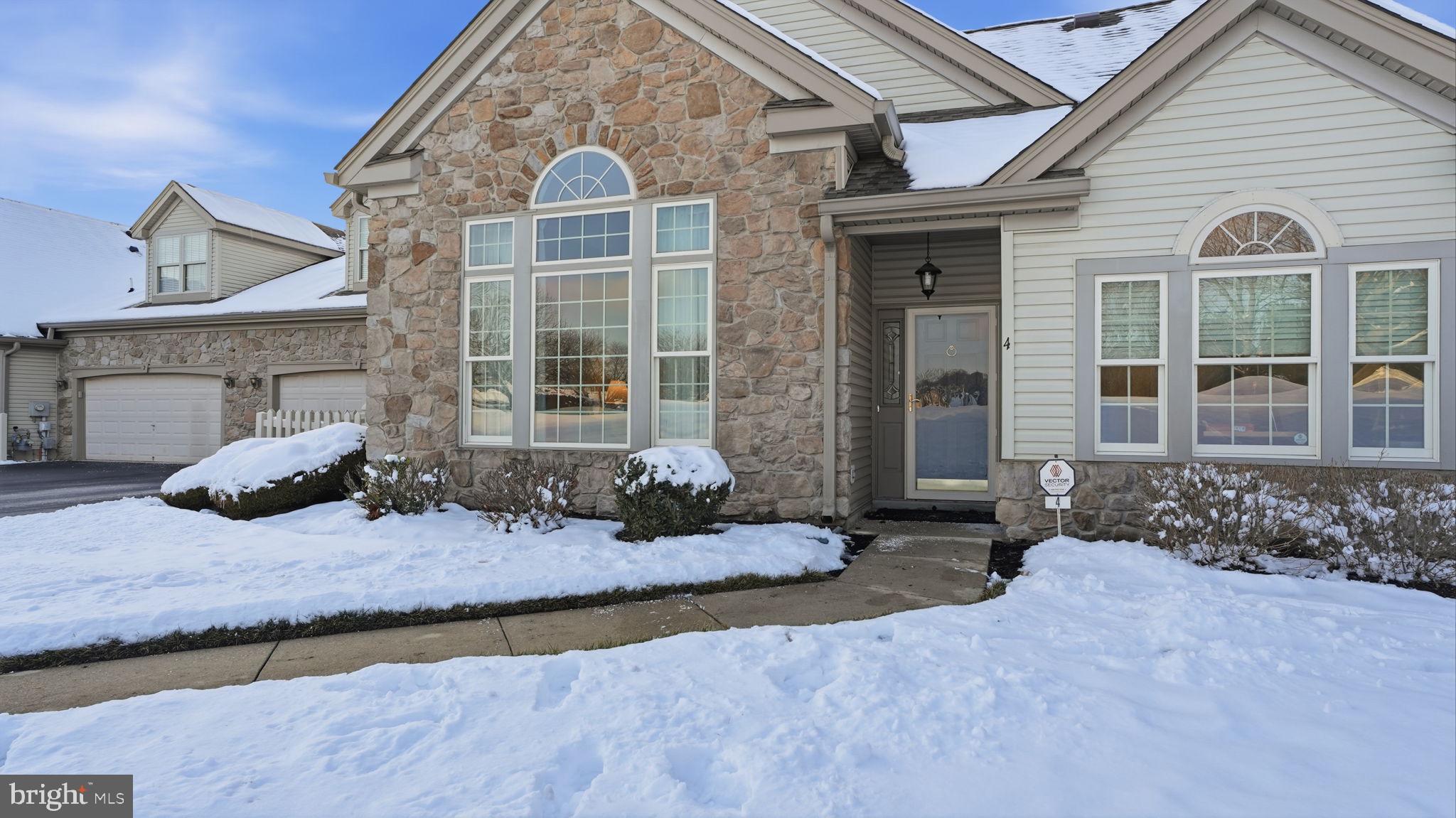 LEGACY OAKS - Residential