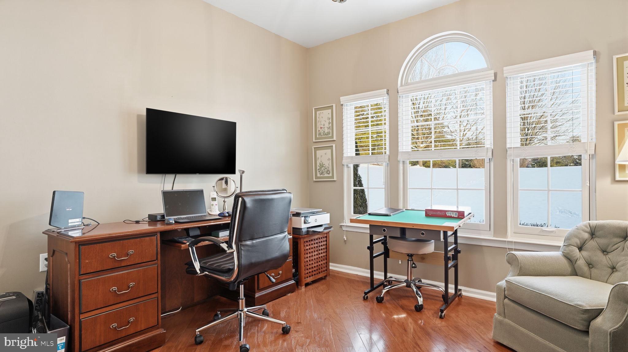 LEGACY OAKS - Residential