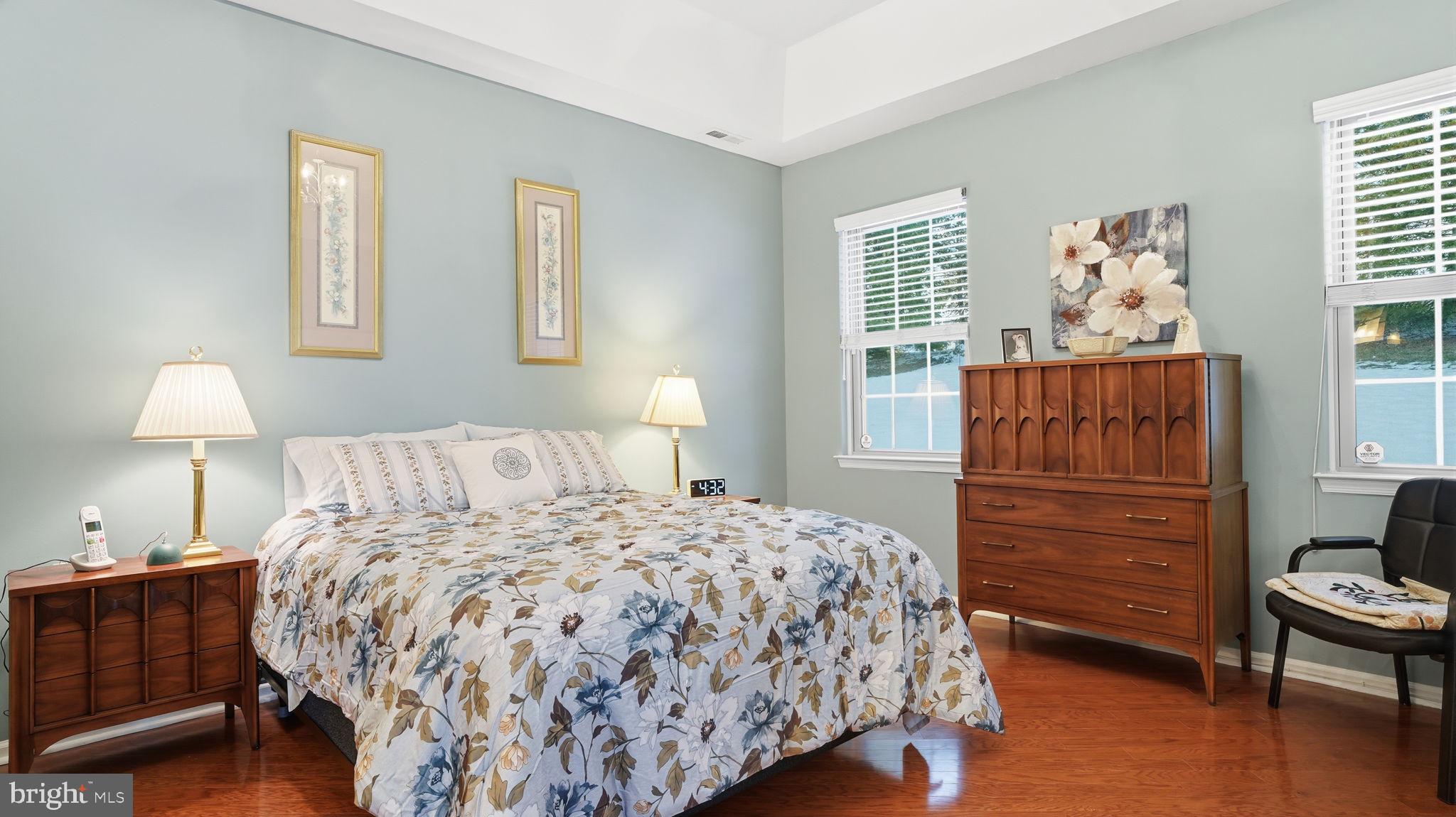 LEGACY OAKS - Residential