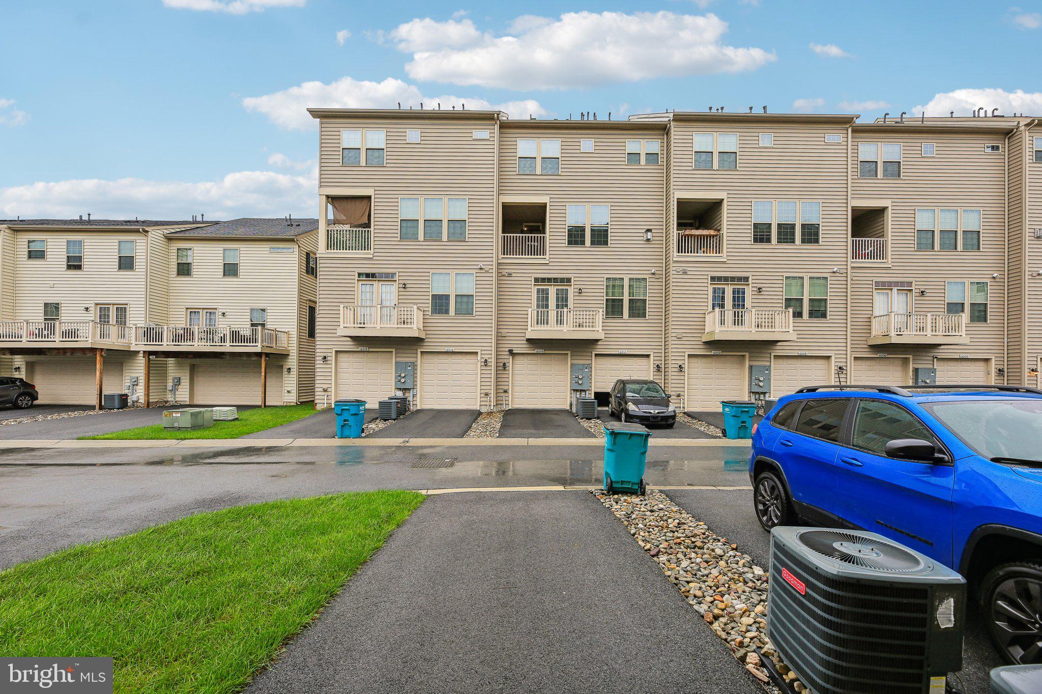 JEFFERSON PLACE - Residential