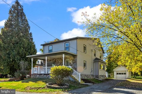 301 DECATUR STREET ELIZABETHTOWN PA 17022