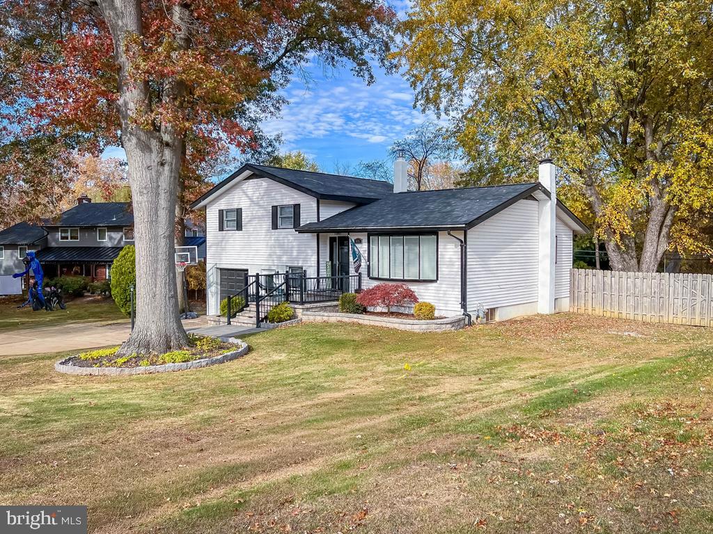 FAIRLESS HILLS - Residential