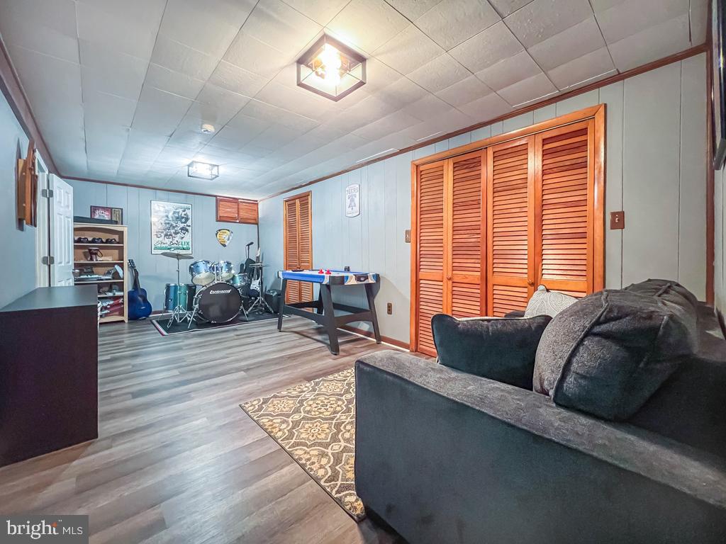 FAIRLESS HILLS - Residential