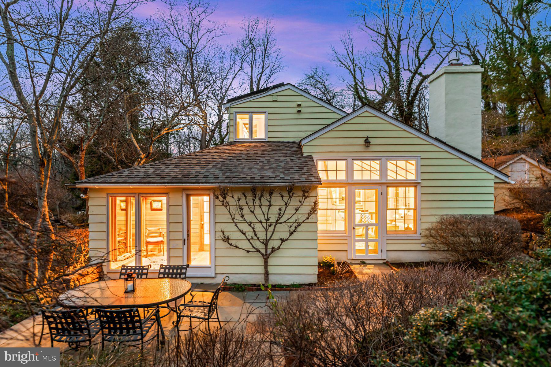 385 CHURCH ROAD