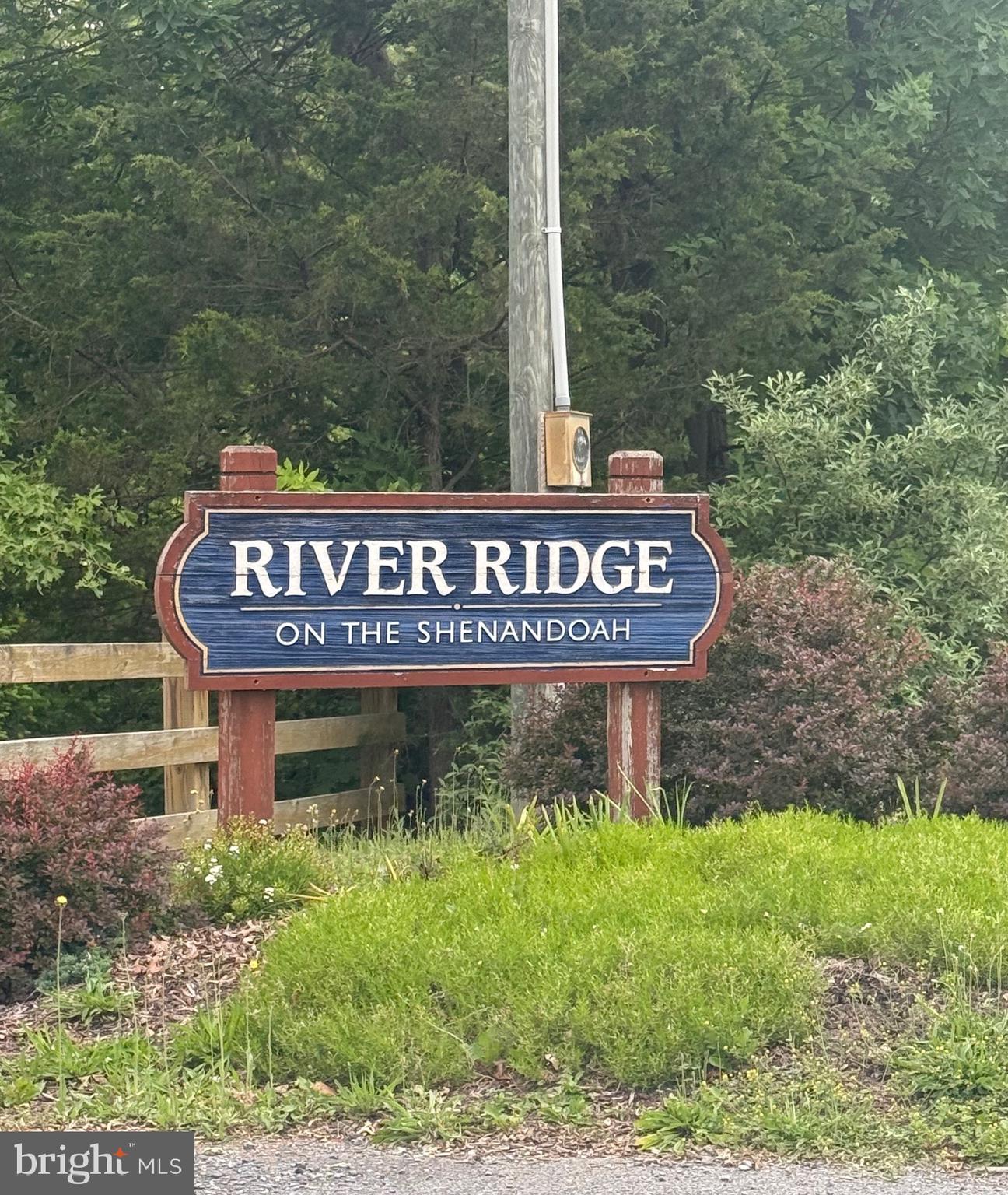 RIVER RIDGE ON THE SHENANDOAH - Land