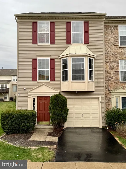 237 Windsor Court, Quakertown, PA MLS: PABU2092832