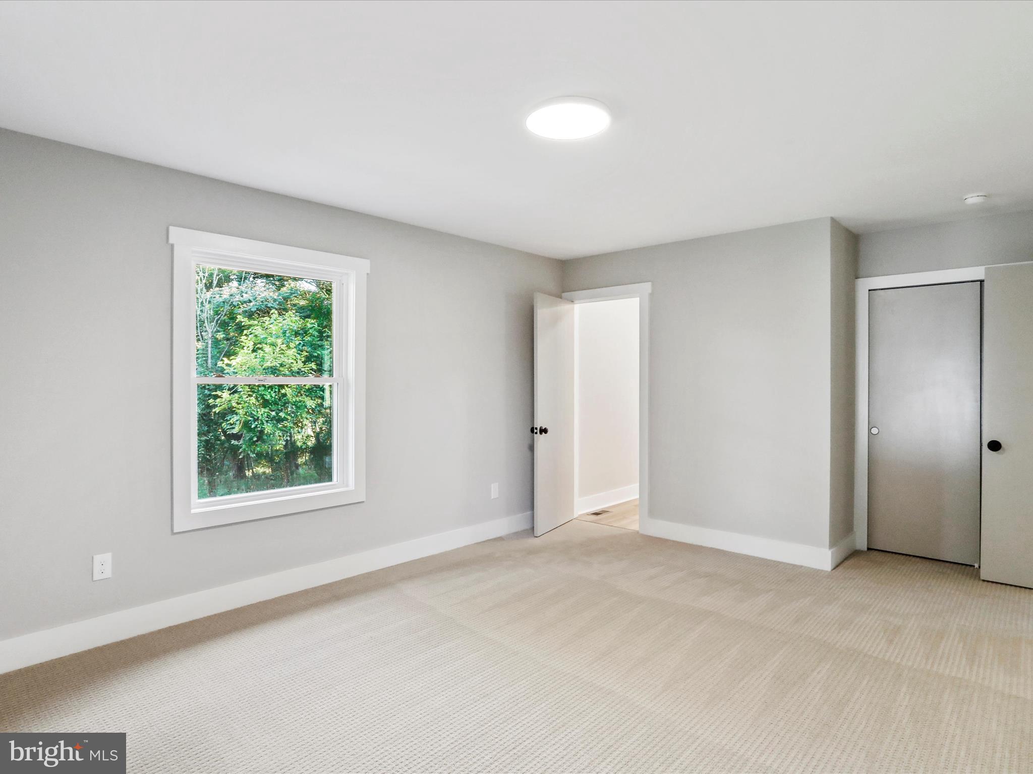 LAKEWOOD HILLS - Residential