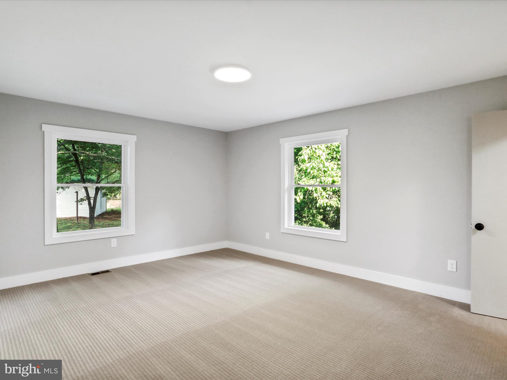 LAKEWOOD HILLS - Residential