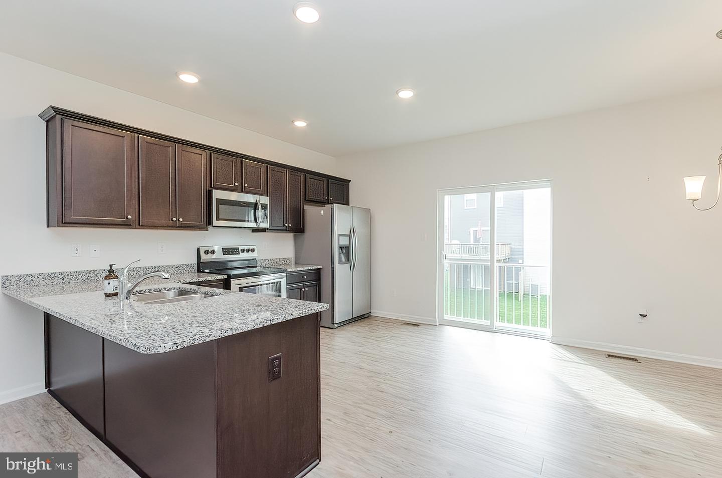 BERKELEY RIDGE - Residential Lease