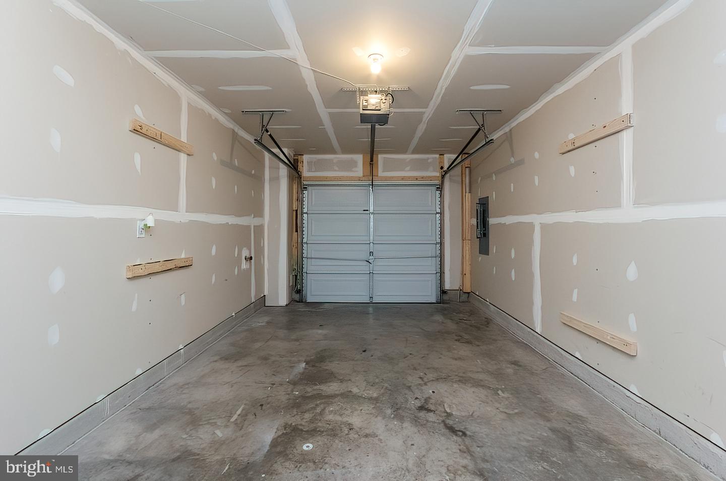 BERKELEY RIDGE - Residential Lease