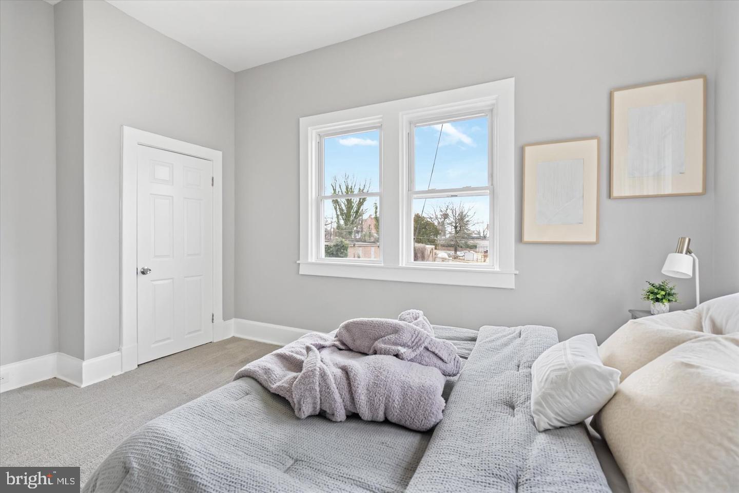 ROGNEL HEIGHTS - Residential