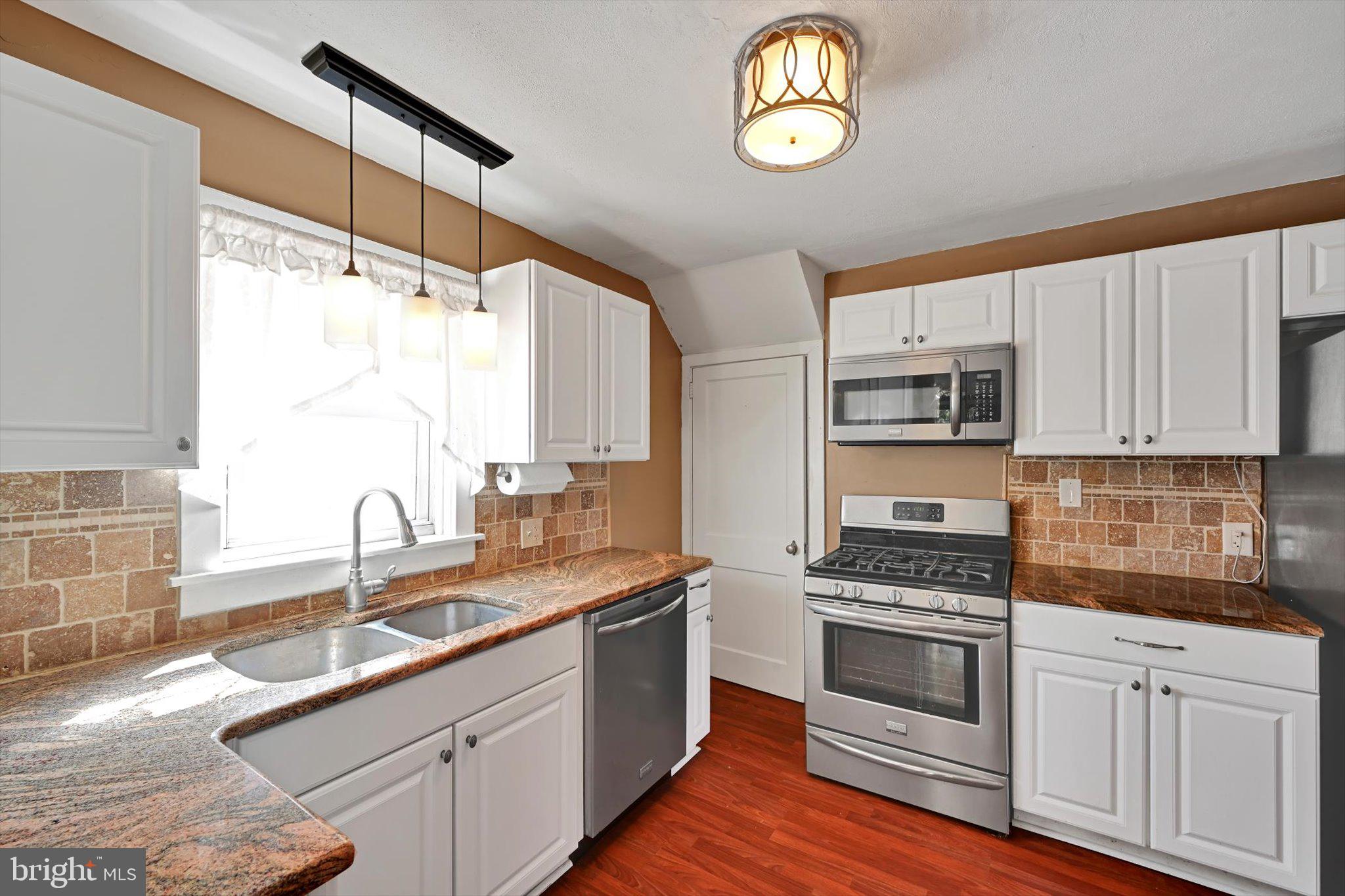 CAMP HILL BOROUGH - Residential