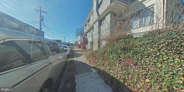 LANSDOWNE - Residential