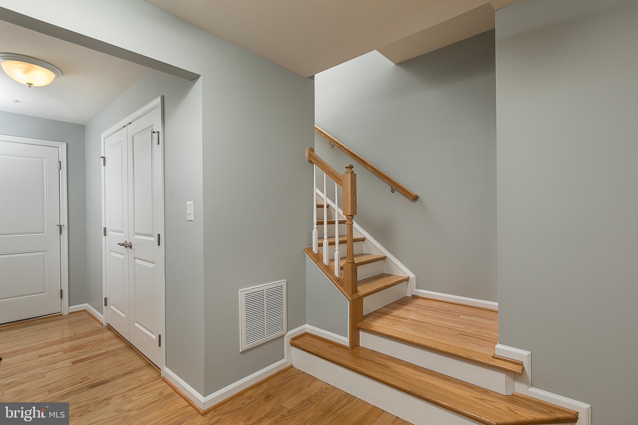 CAPITOL HEIGHTS - Residential Lease