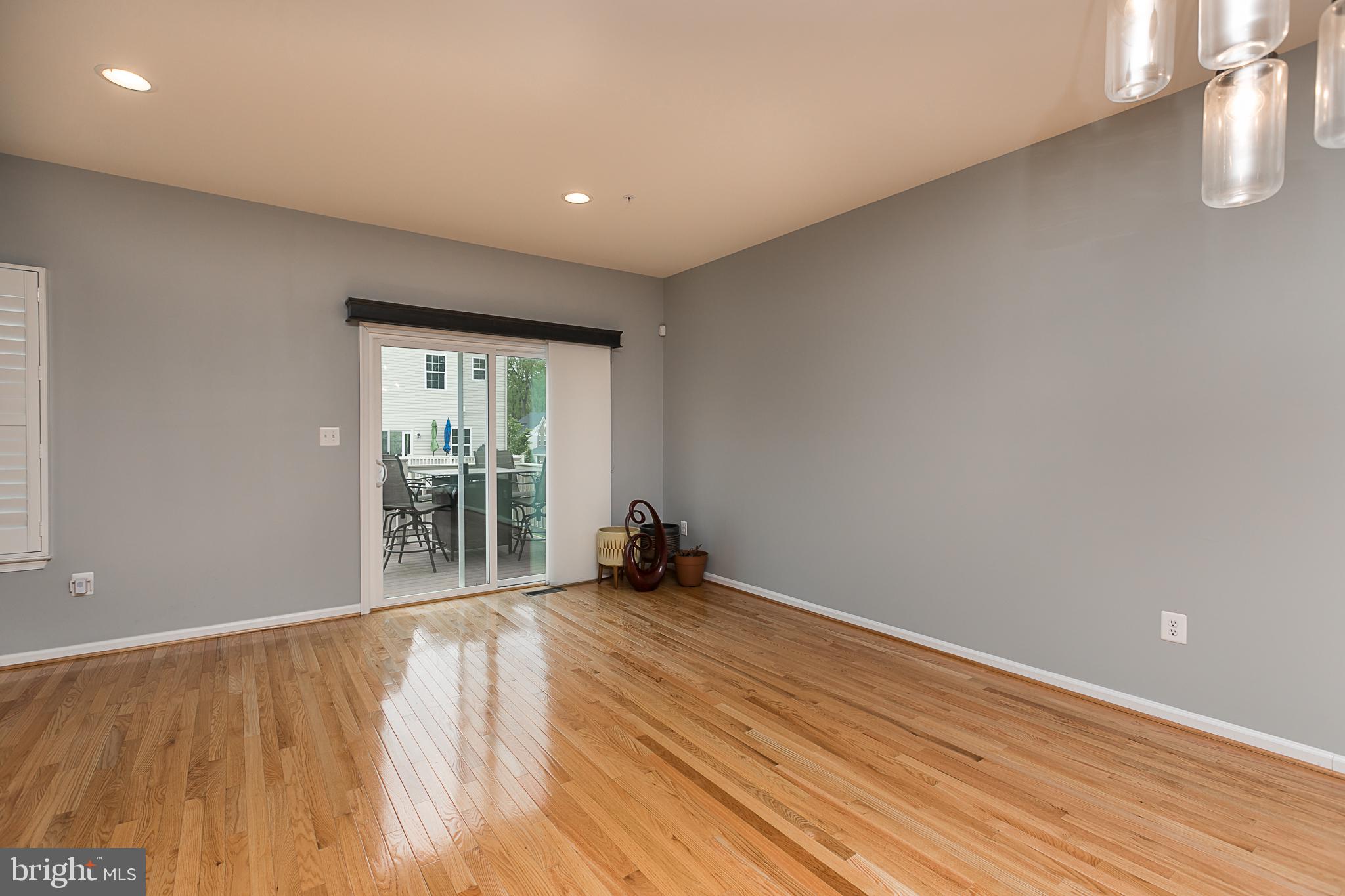 CAPITOL HEIGHTS - Residential Lease