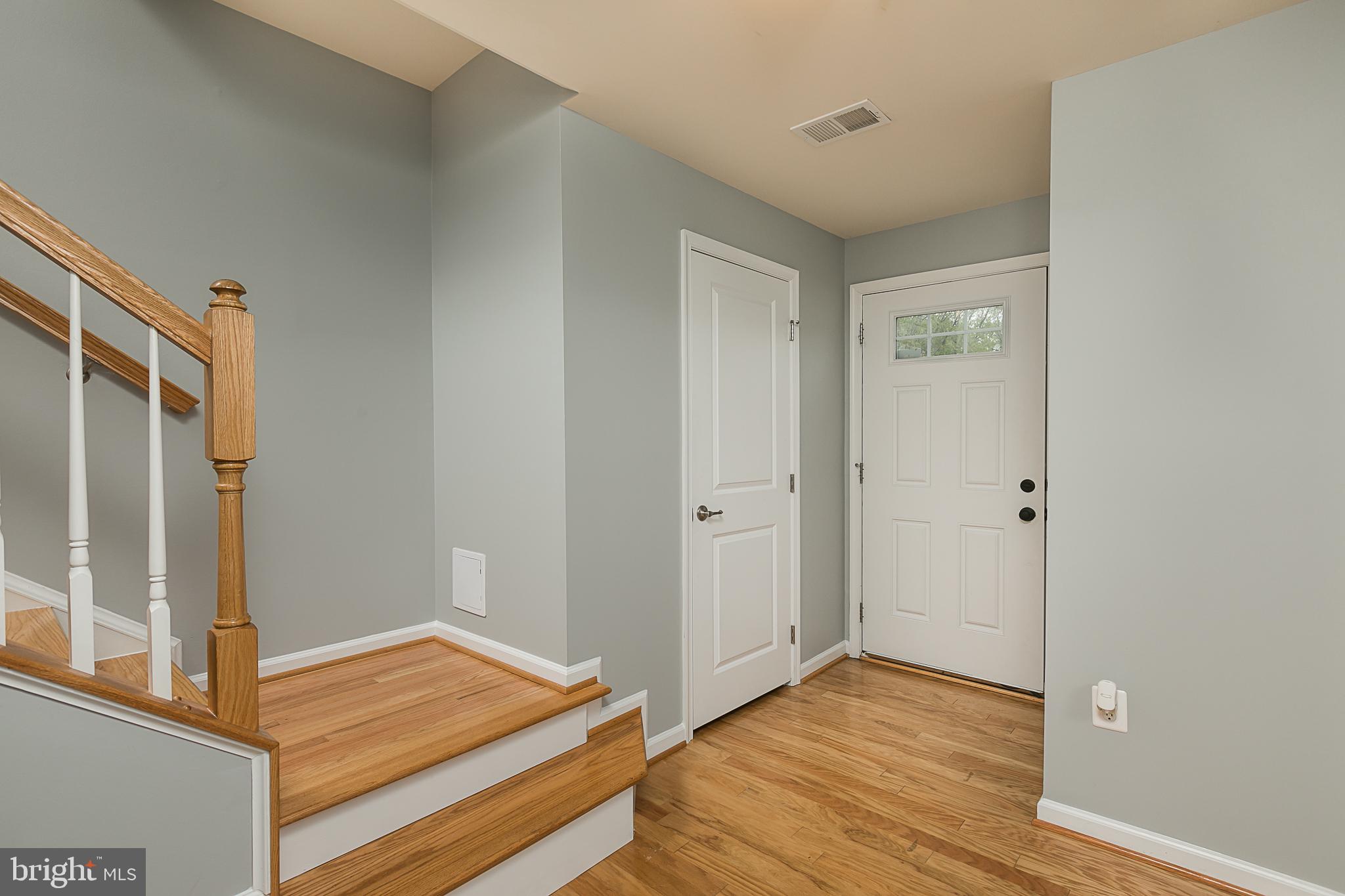 CAPITOL HEIGHTS - Residential Lease