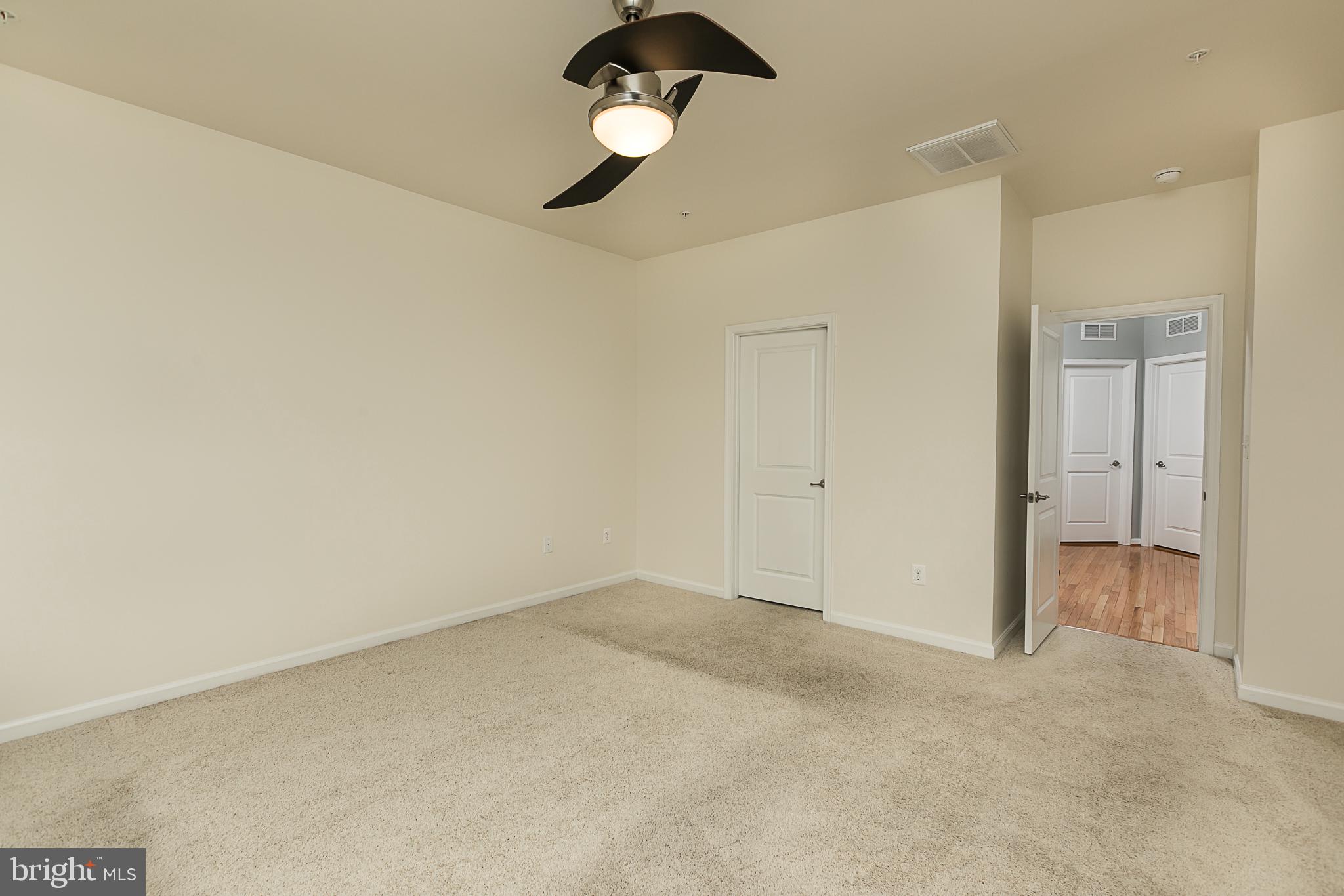 CAPITOL HEIGHTS - Residential Lease