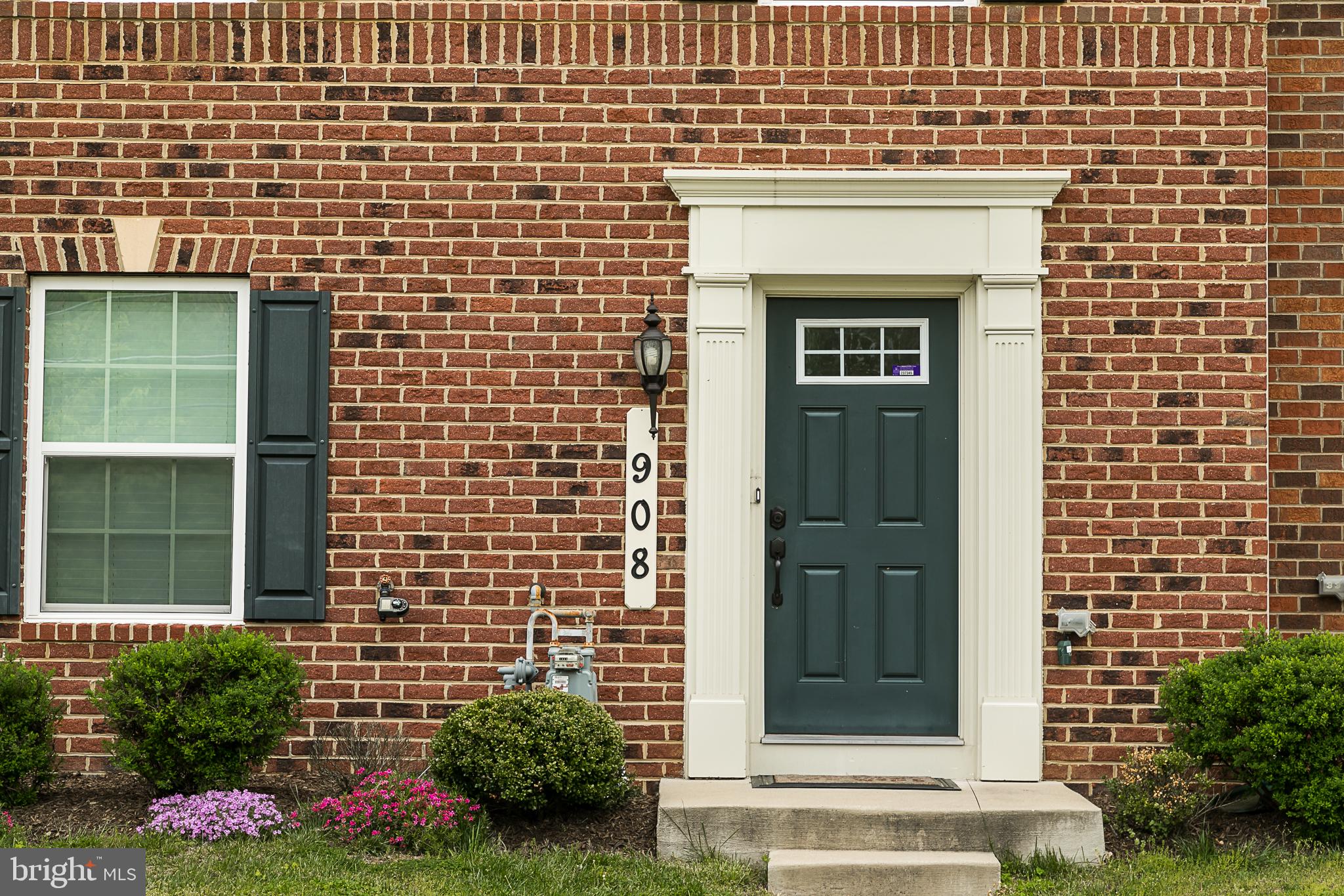 CAPITOL HEIGHTS - Residential Lease