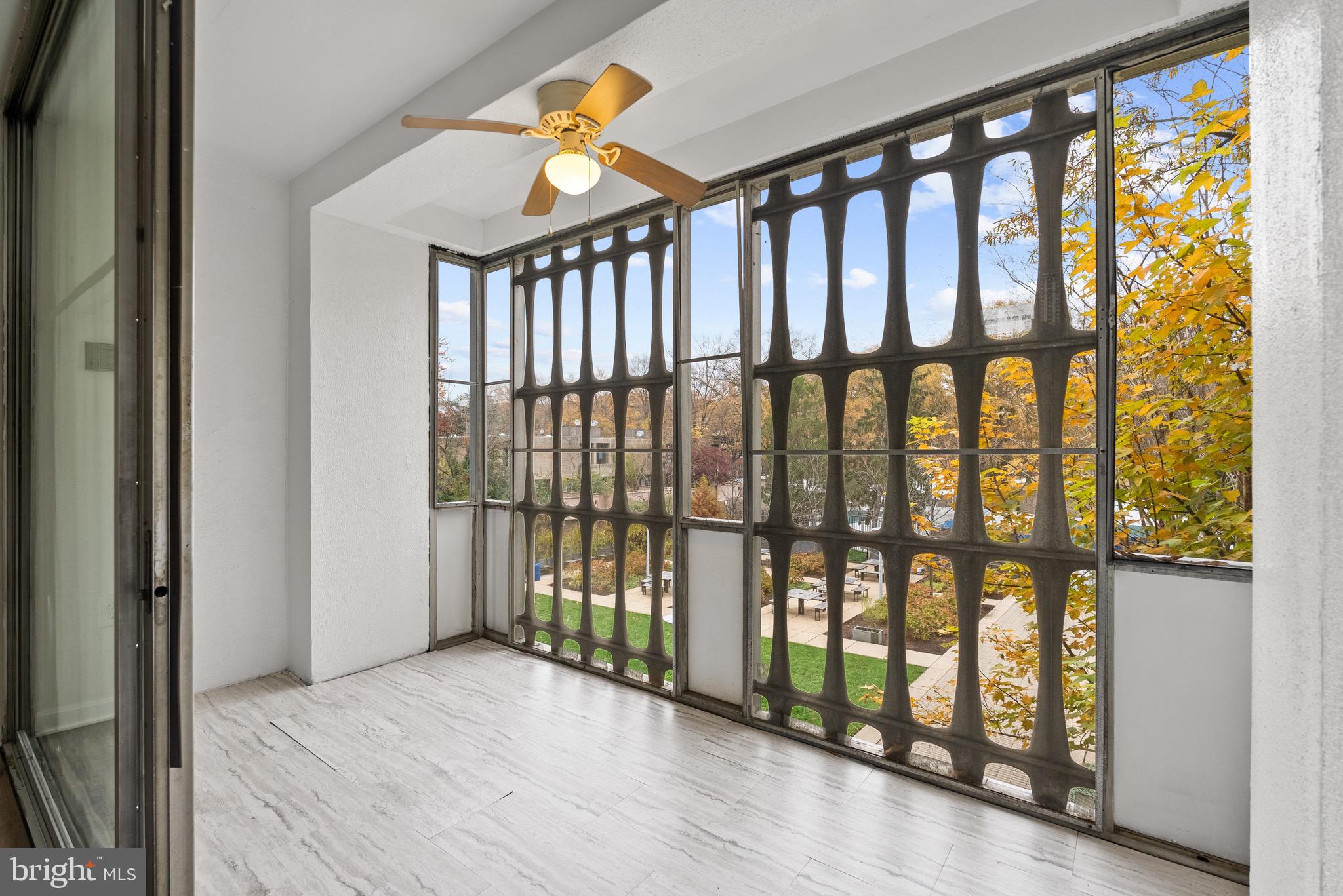 RIVER PARK - Residential