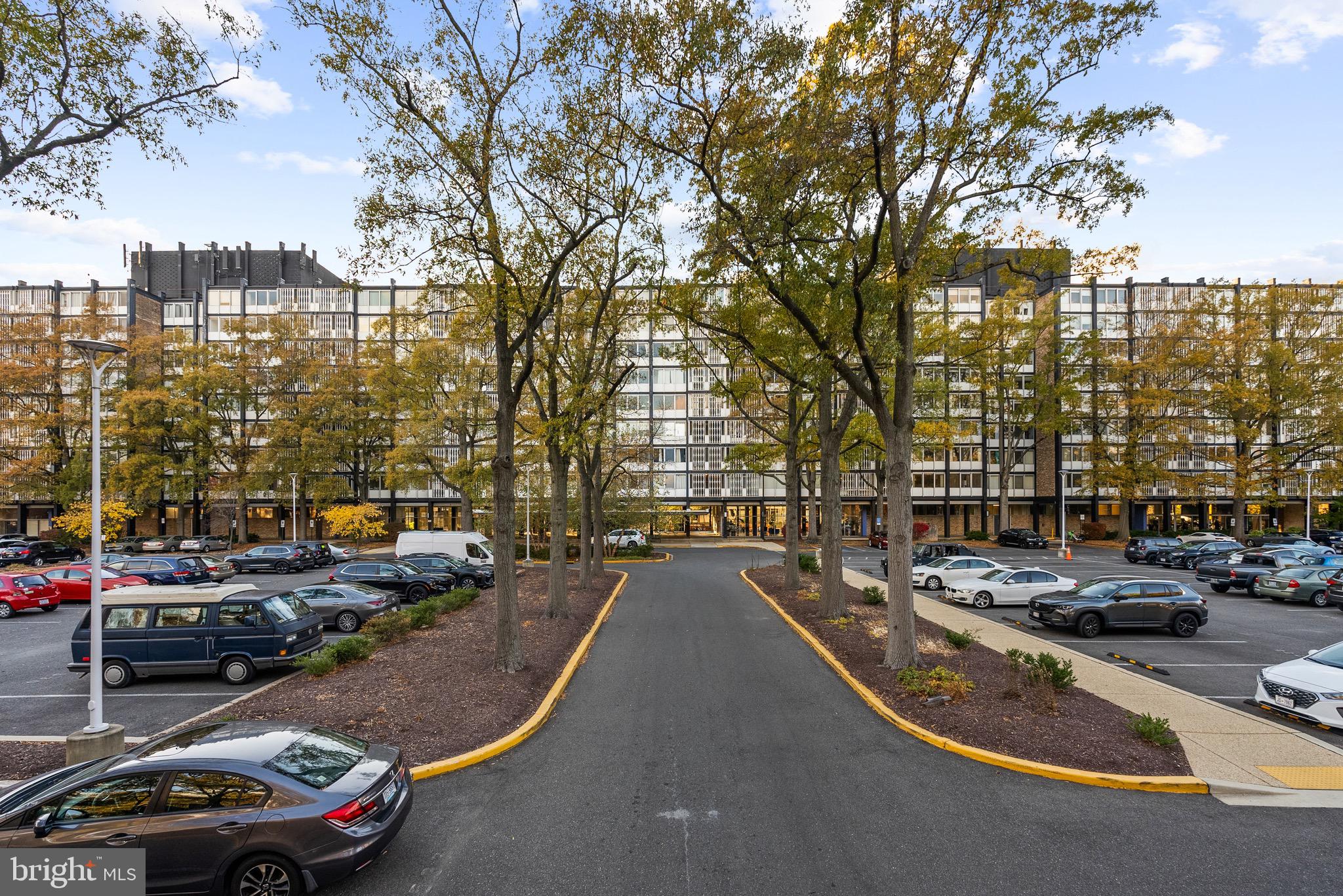 RIVER PARK - Residential