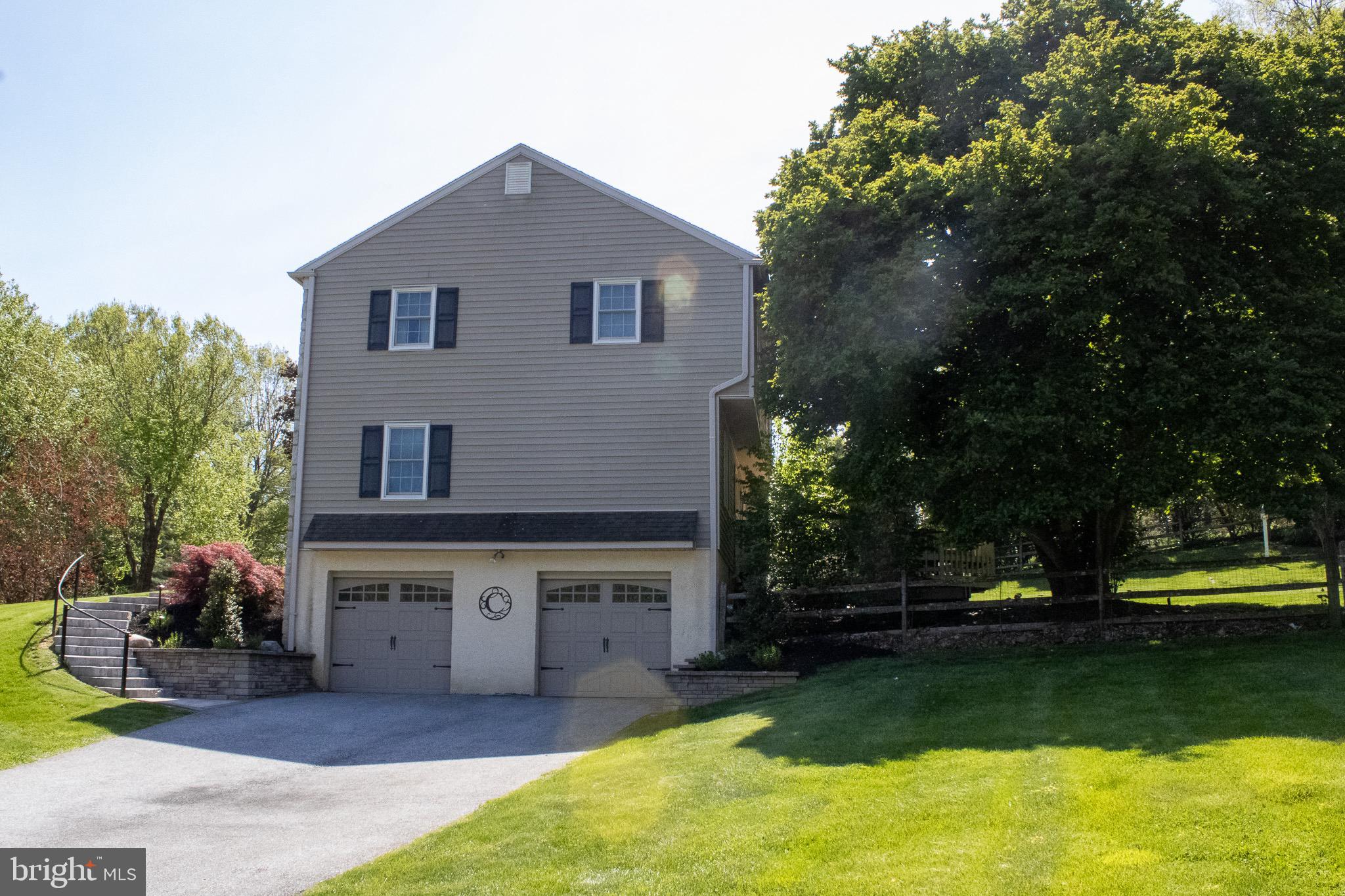 1701 JENNINGS WAY