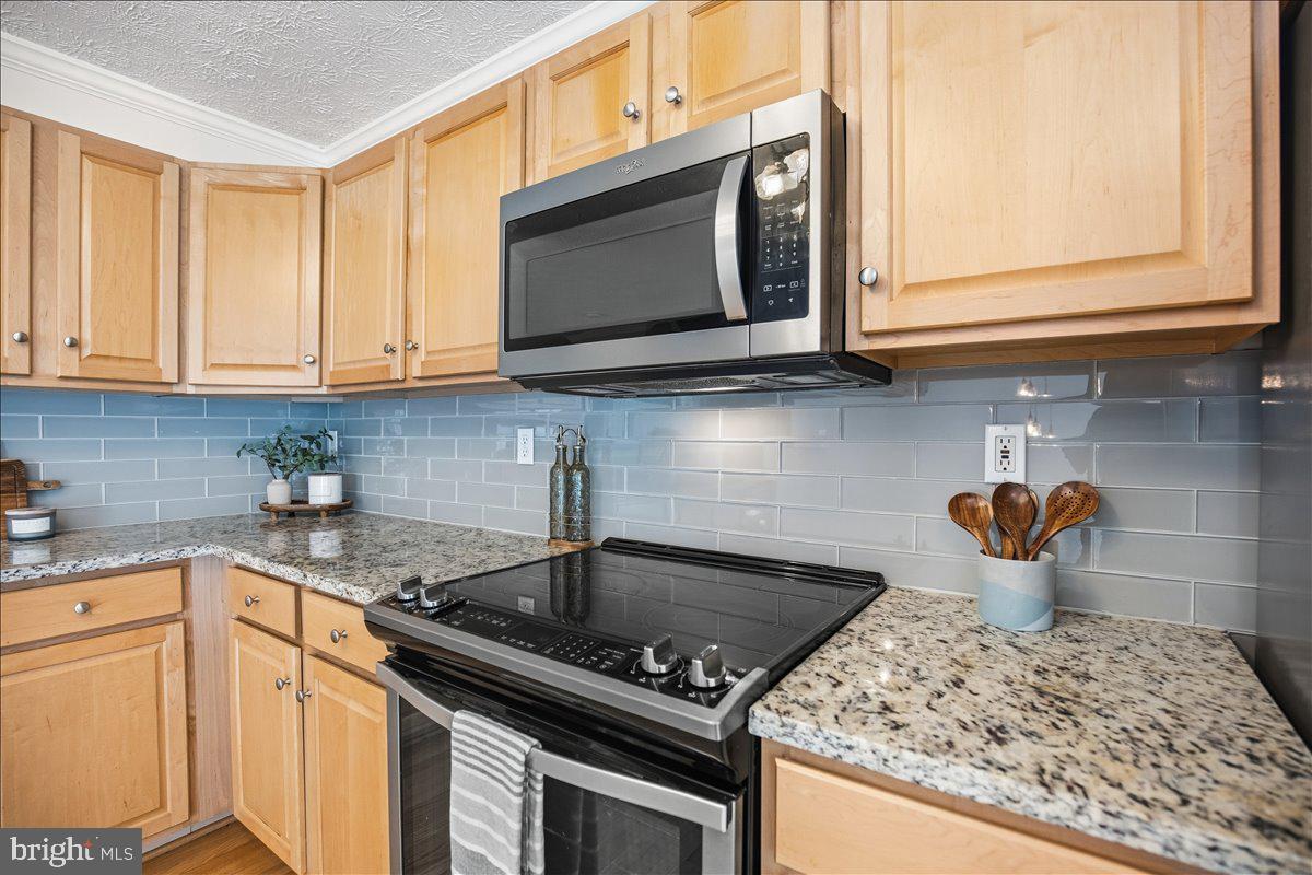 BAYVIEW HILLS - Residential