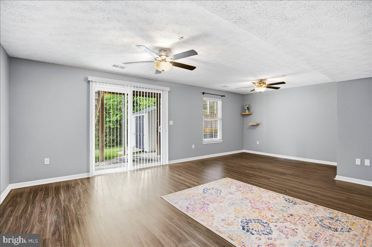 BAYVIEW HILLS - Residential
