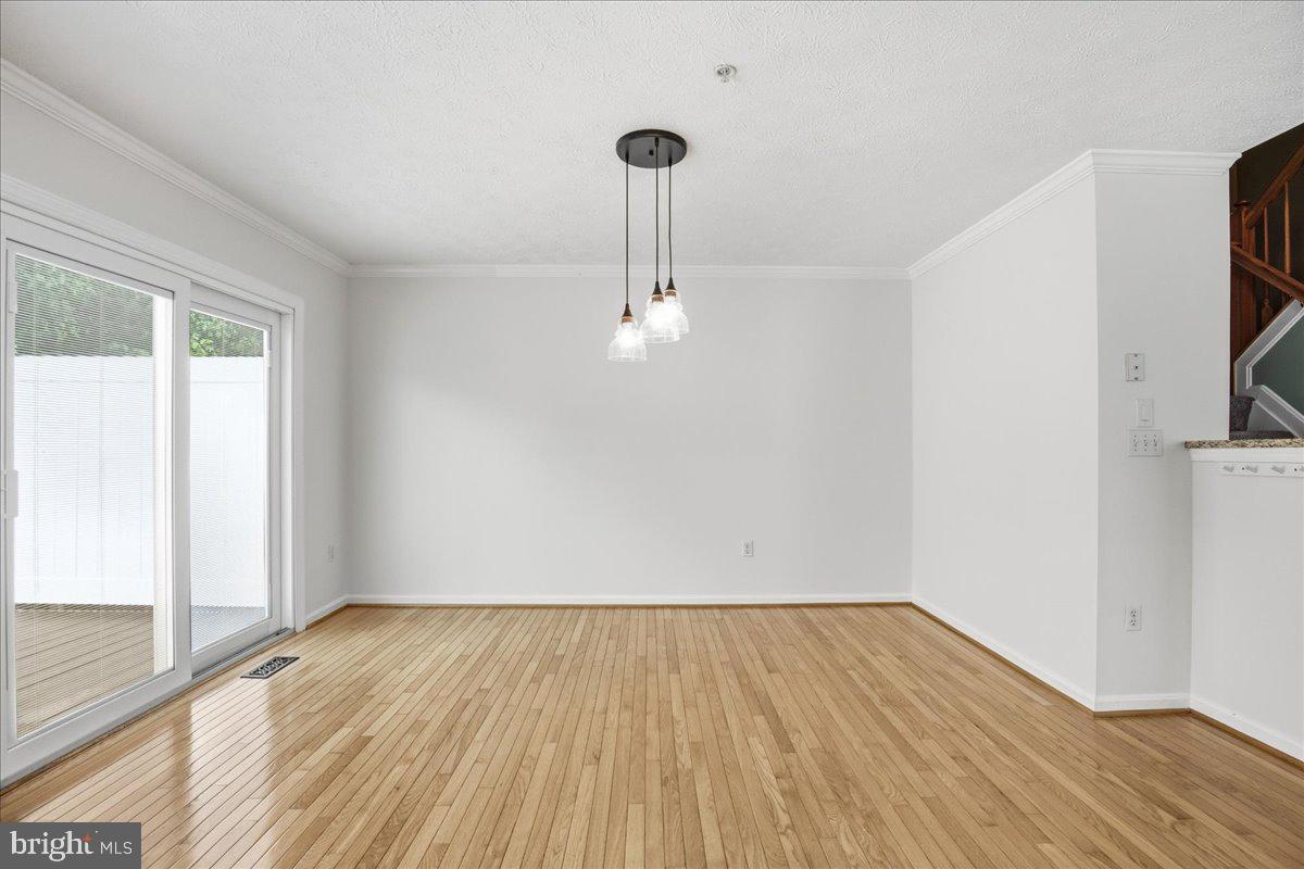 BAYVIEW HILLS - Residential