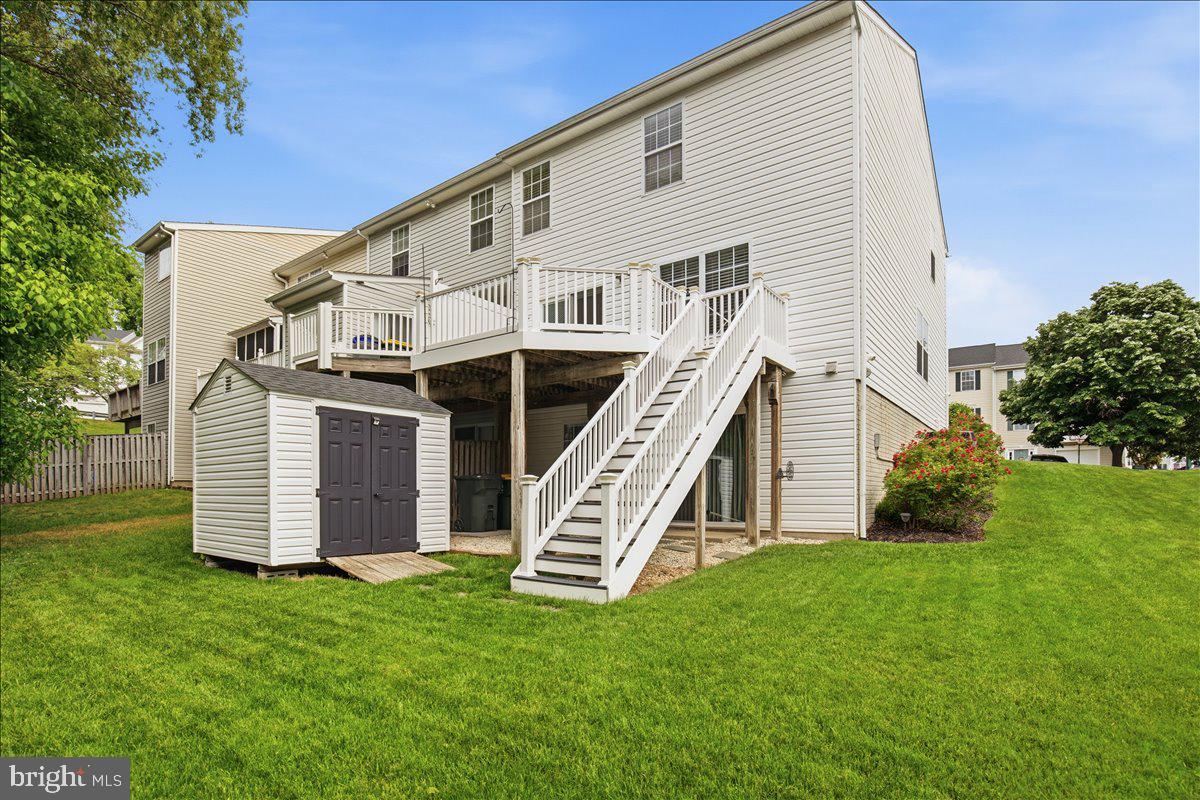 BAYVIEW HILLS - Residential