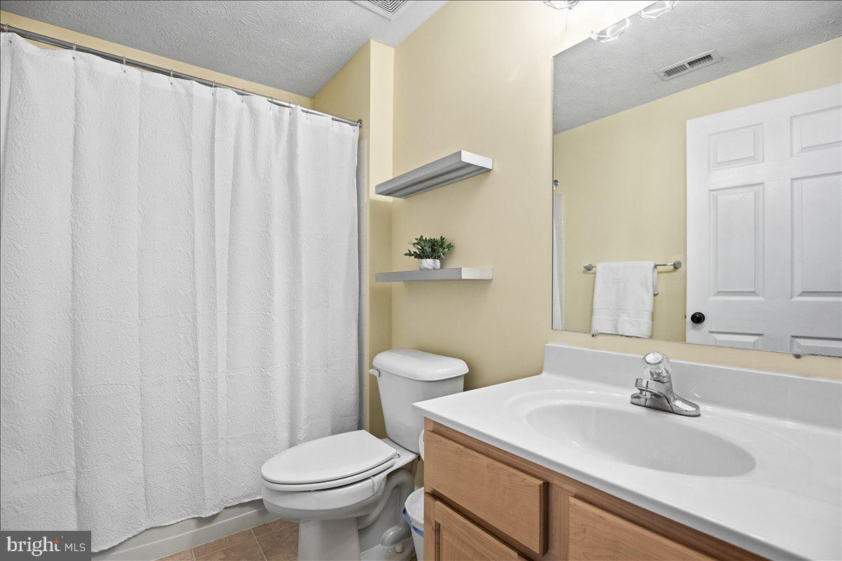 BAYVIEW HILLS - Residential