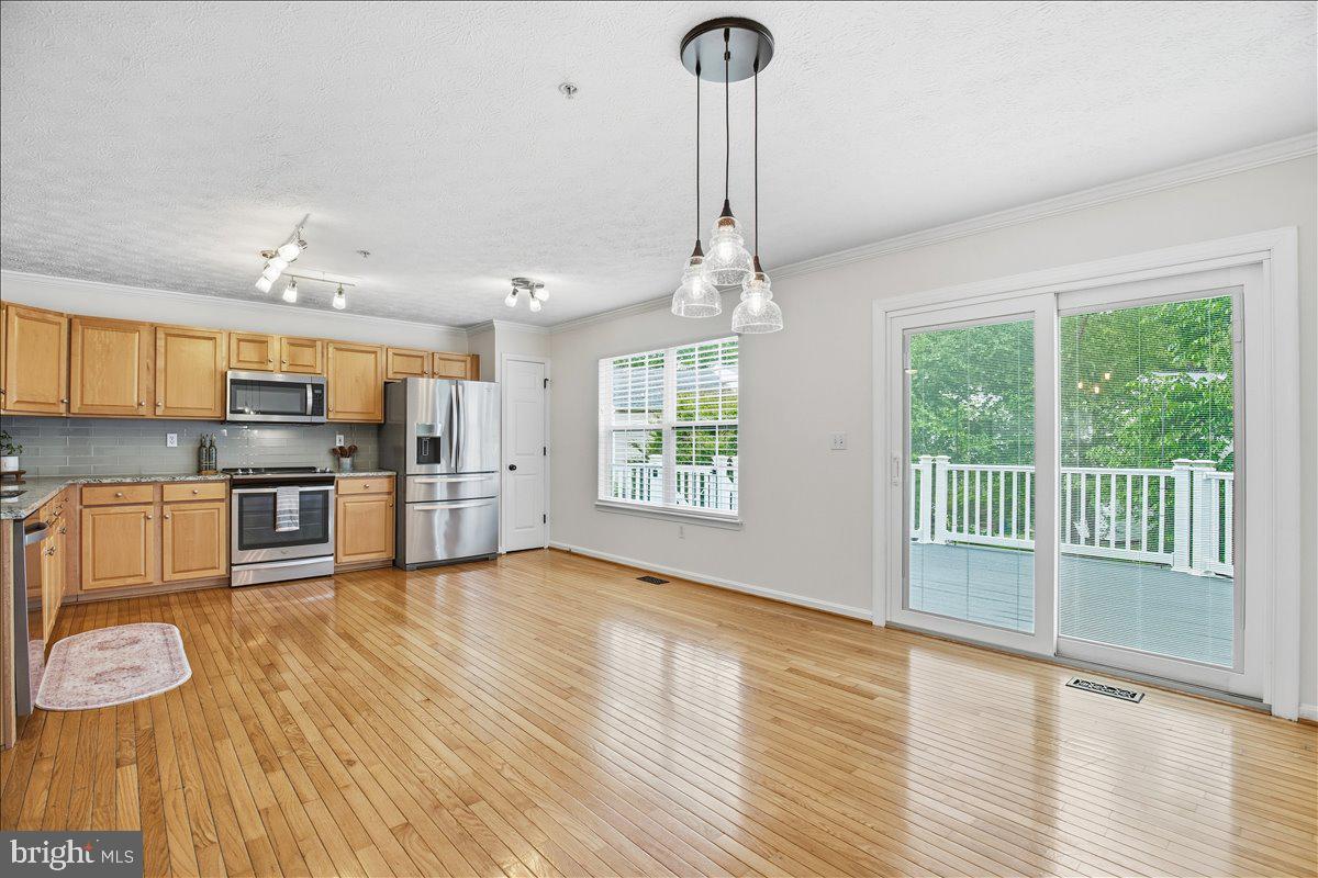BAYVIEW HILLS - Residential