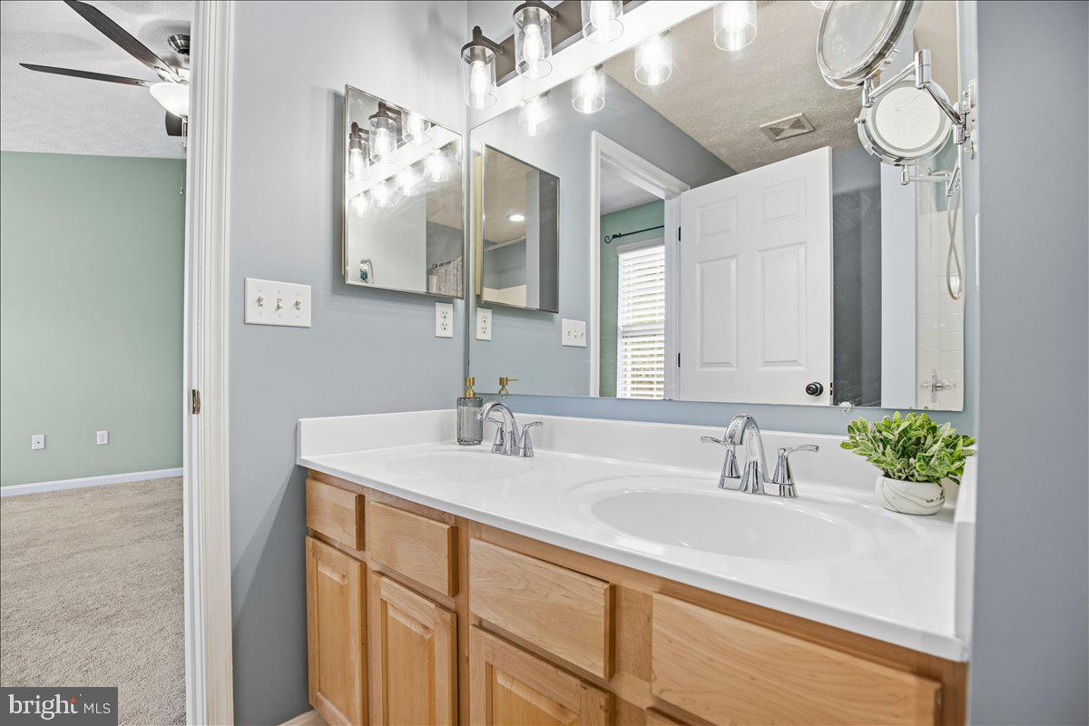 BAYVIEW HILLS - Residential
