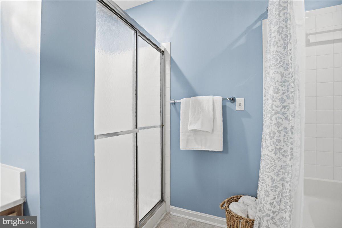 BAYVIEW HILLS - Residential