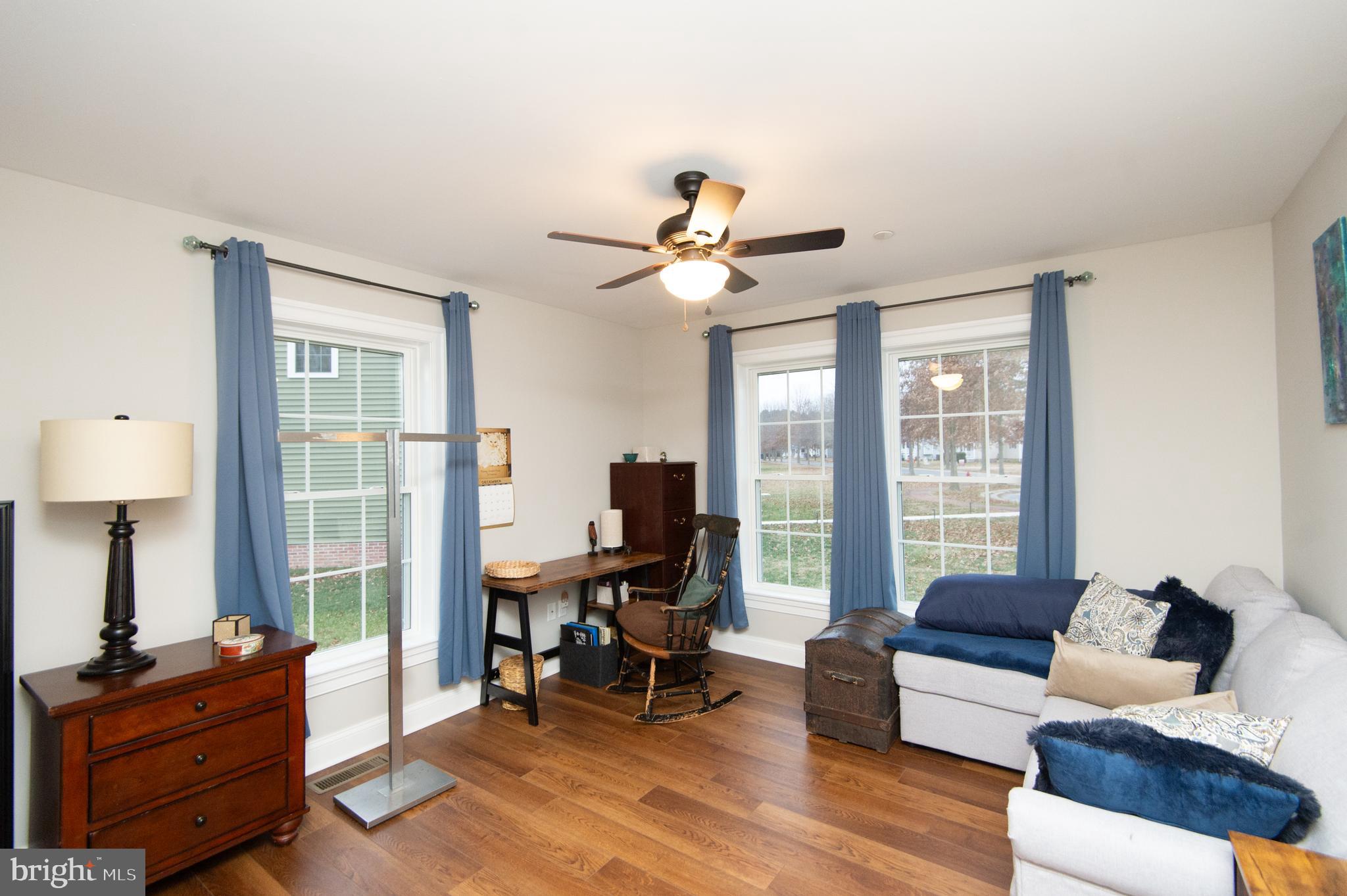 EAST NEW MARKET - Residential