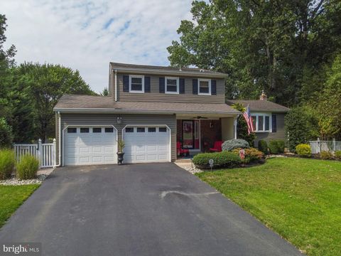 14 JESSE DRIVE HAMILTON NJ 08619
