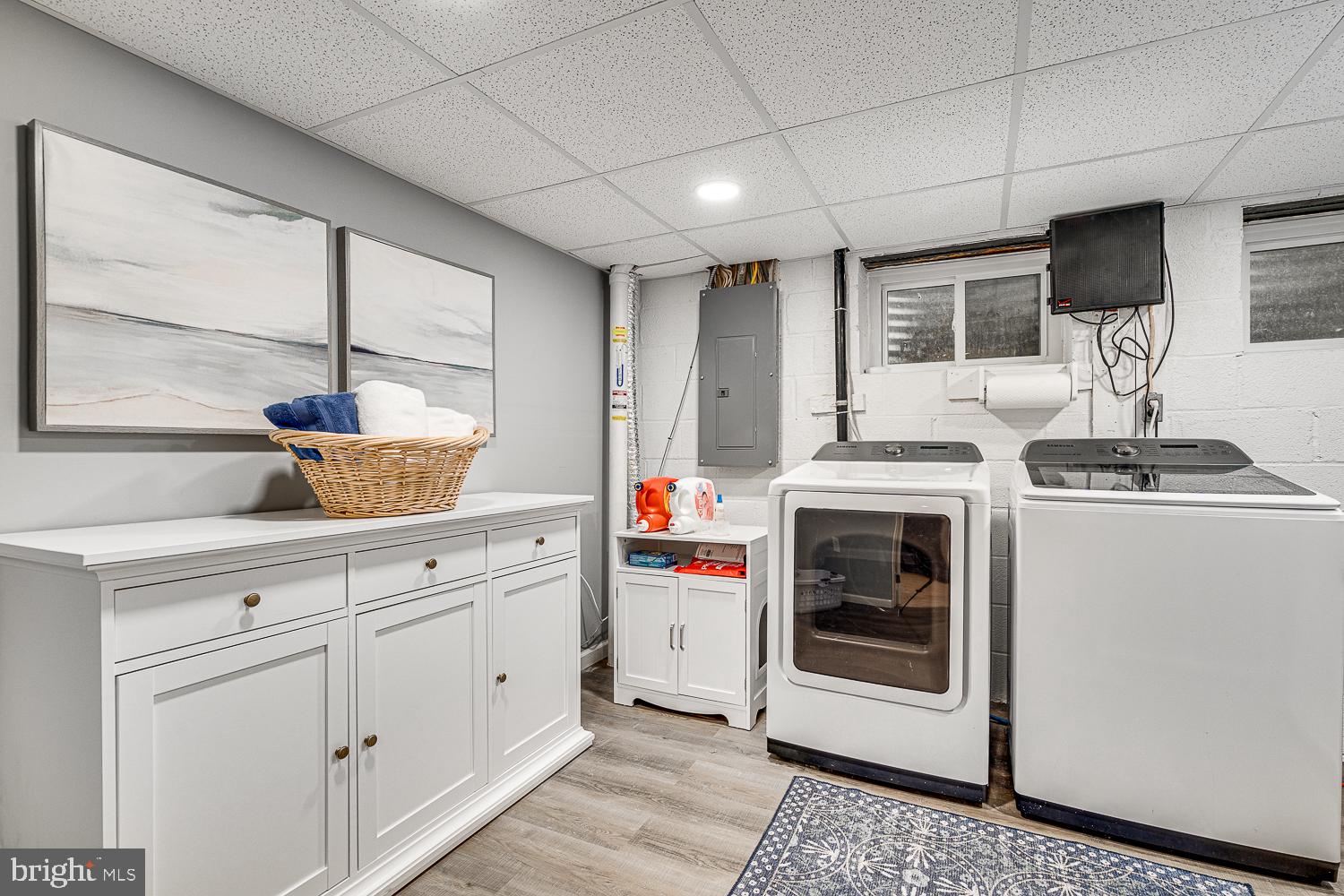 KINGS PARK WEST - Residential