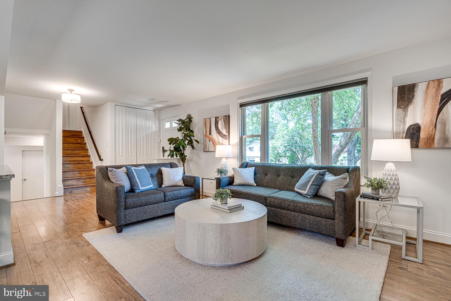 KINGS PARK WEST - Residential