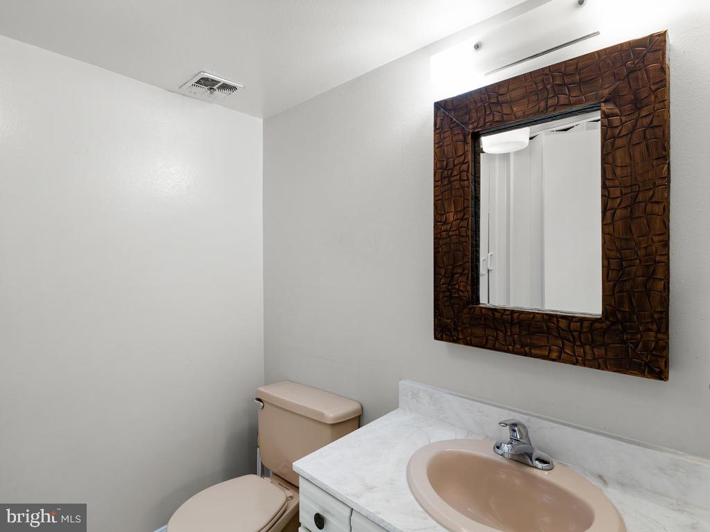 MONTGOMERY MUTUAL COOP - Residential