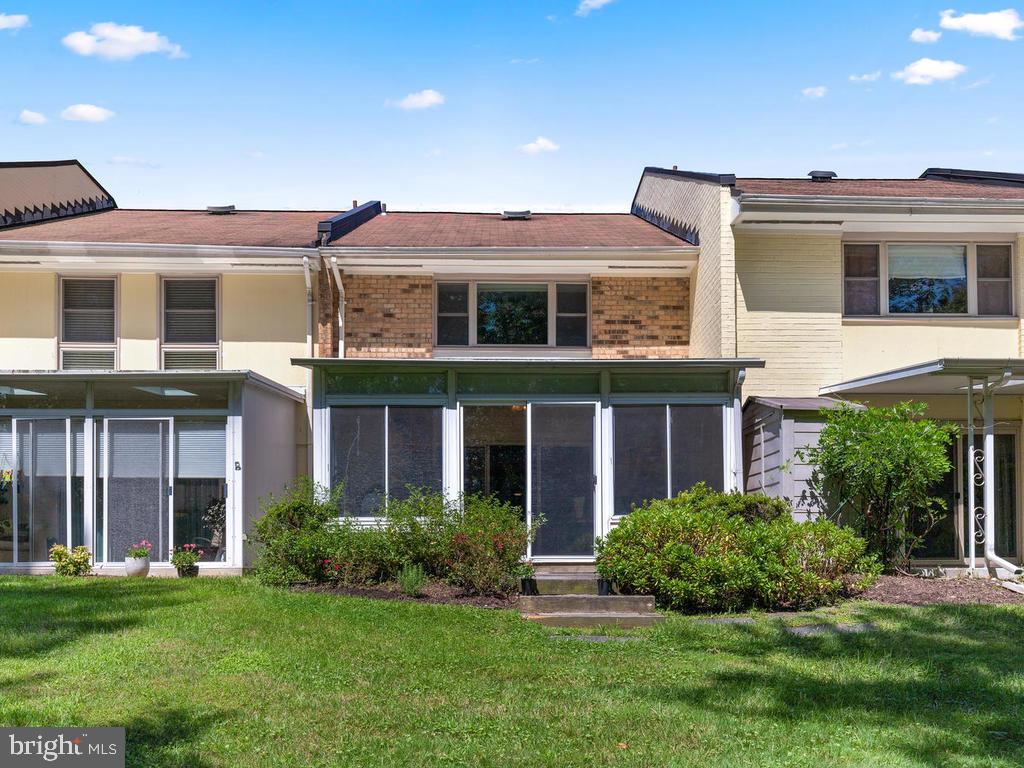 MONTGOMERY MUTUAL COOP - Residential