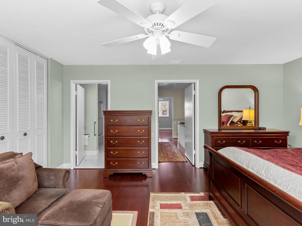 MONTGOMERY MUTUAL COOP - Residential